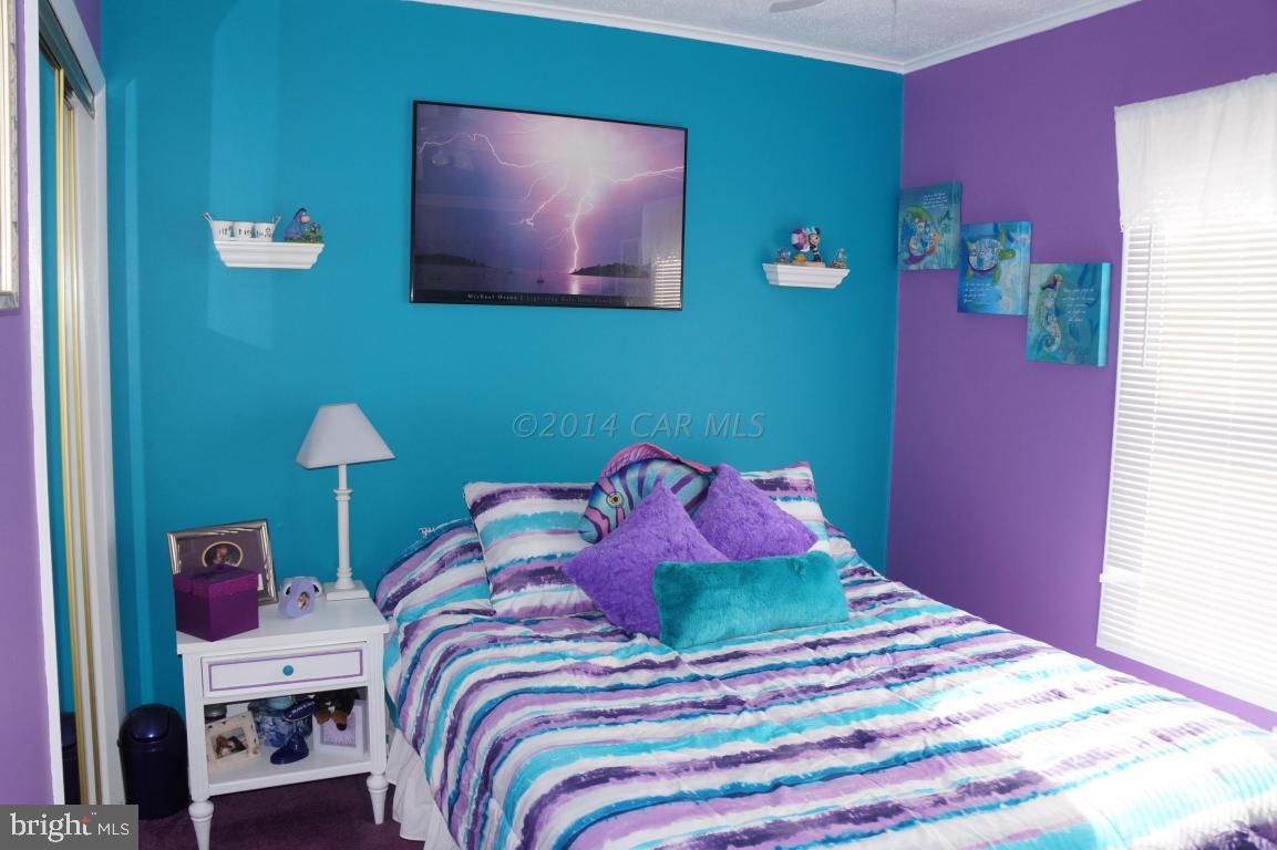 BAYSIDE KEYS - Residential