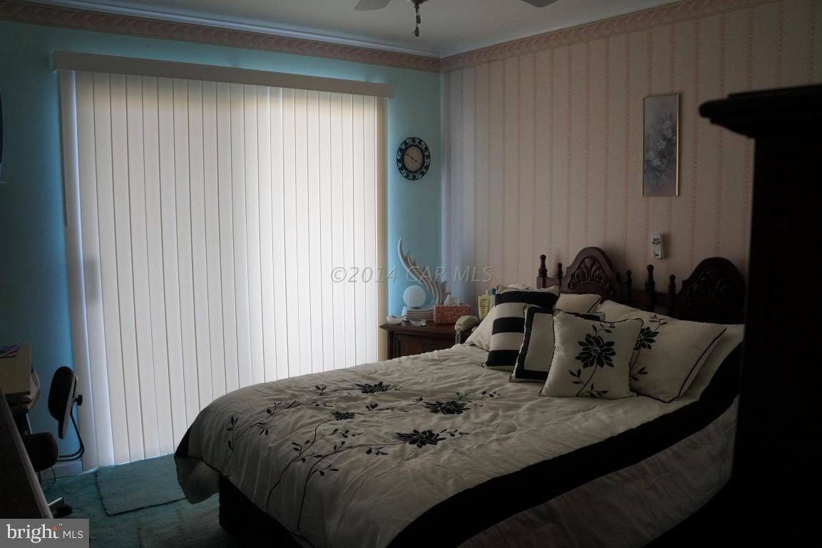 BAYSIDE KEYS - Residential