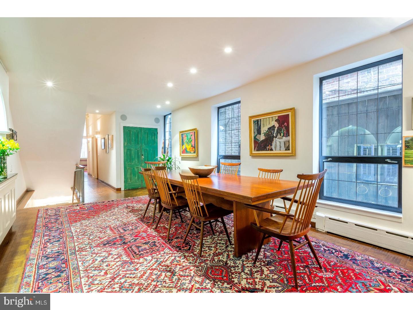 RITTENHOUSE SQUARE - Residential Income