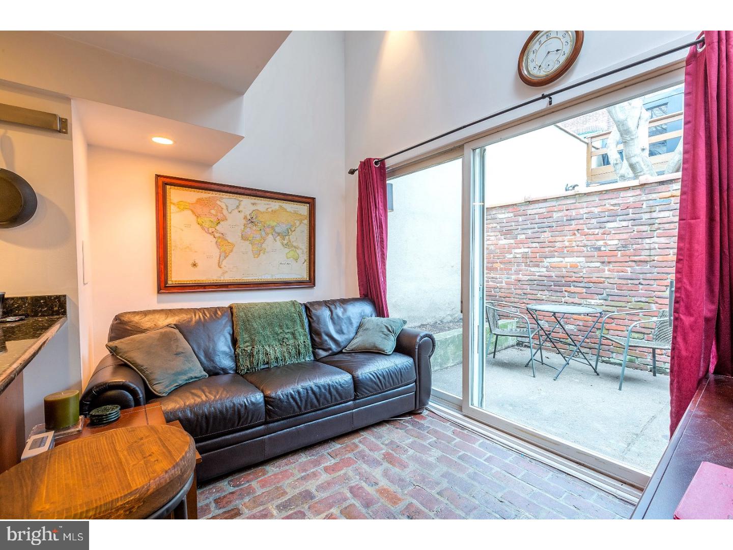 RITTENHOUSE SQUARE - Residential Income