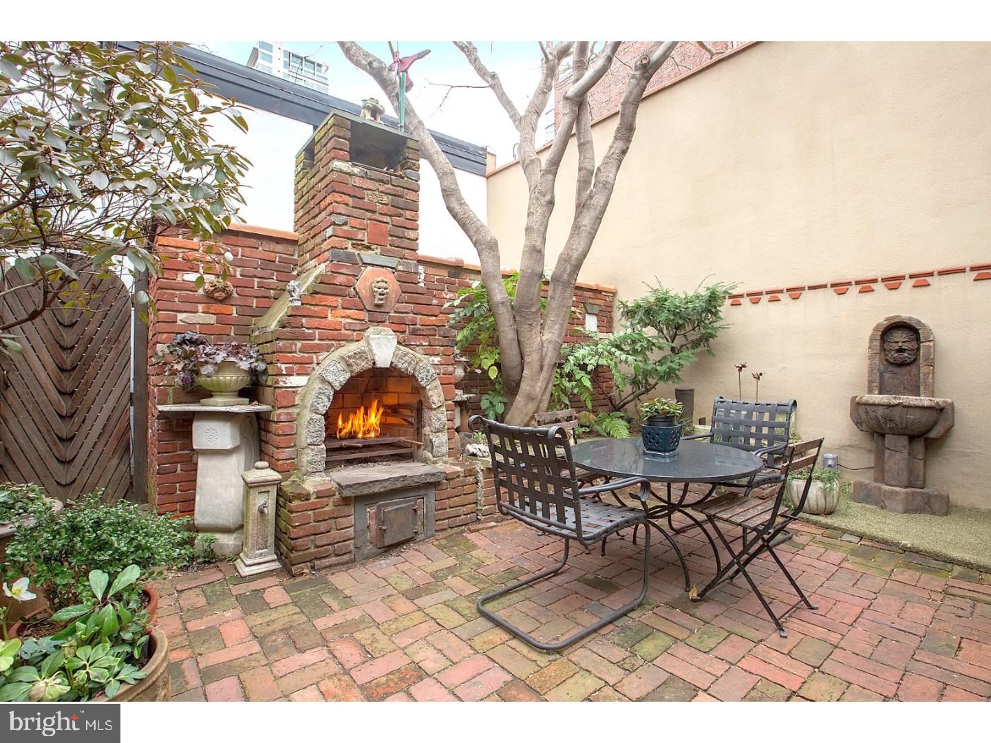 RITTENHOUSE SQUARE - Residential Income