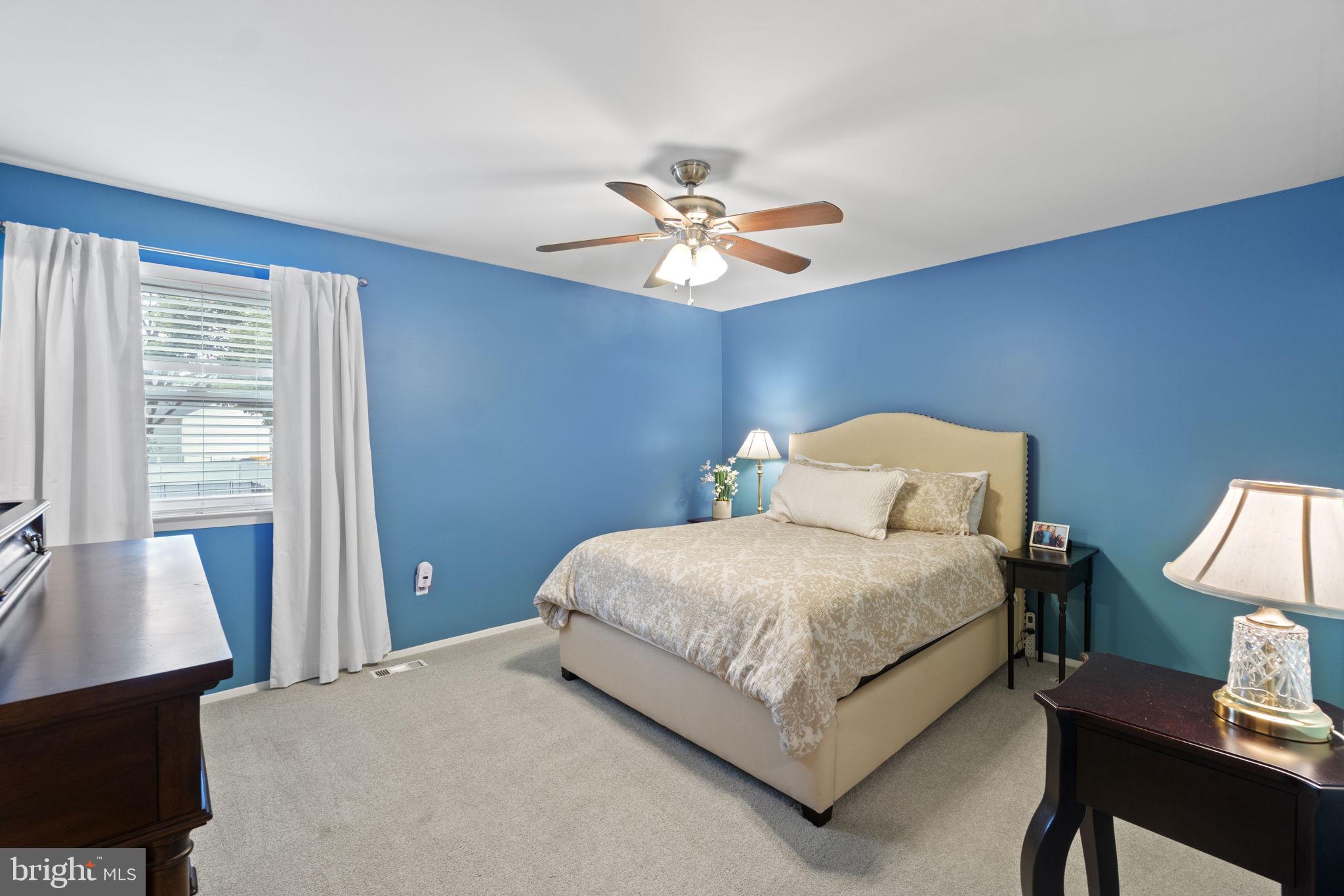 SPRIGGS COVE - Residential