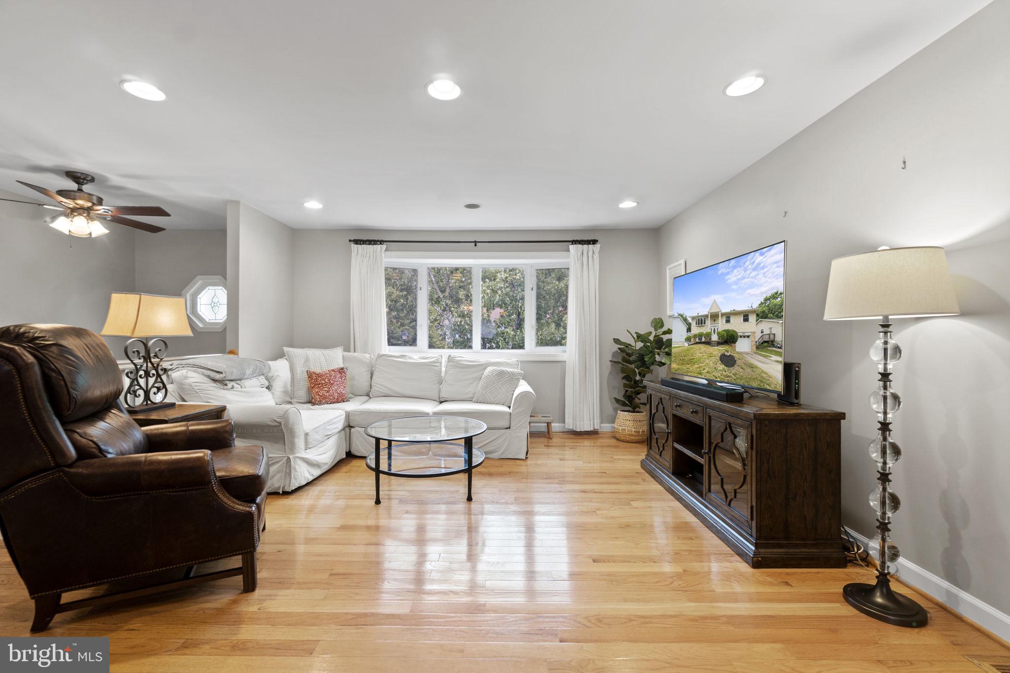 SPRIGGS COVE - Residential