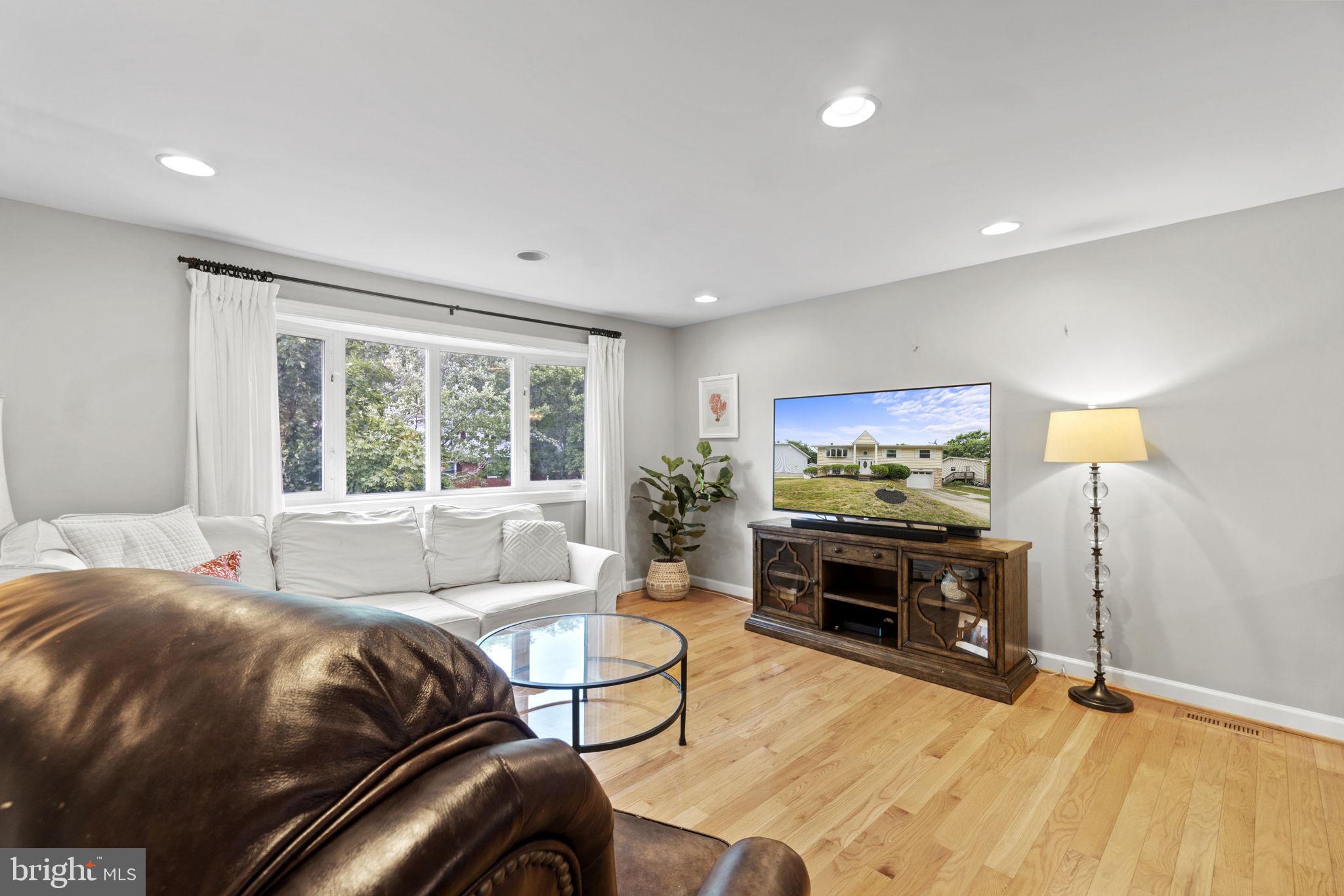 SPRIGGS COVE - Residential