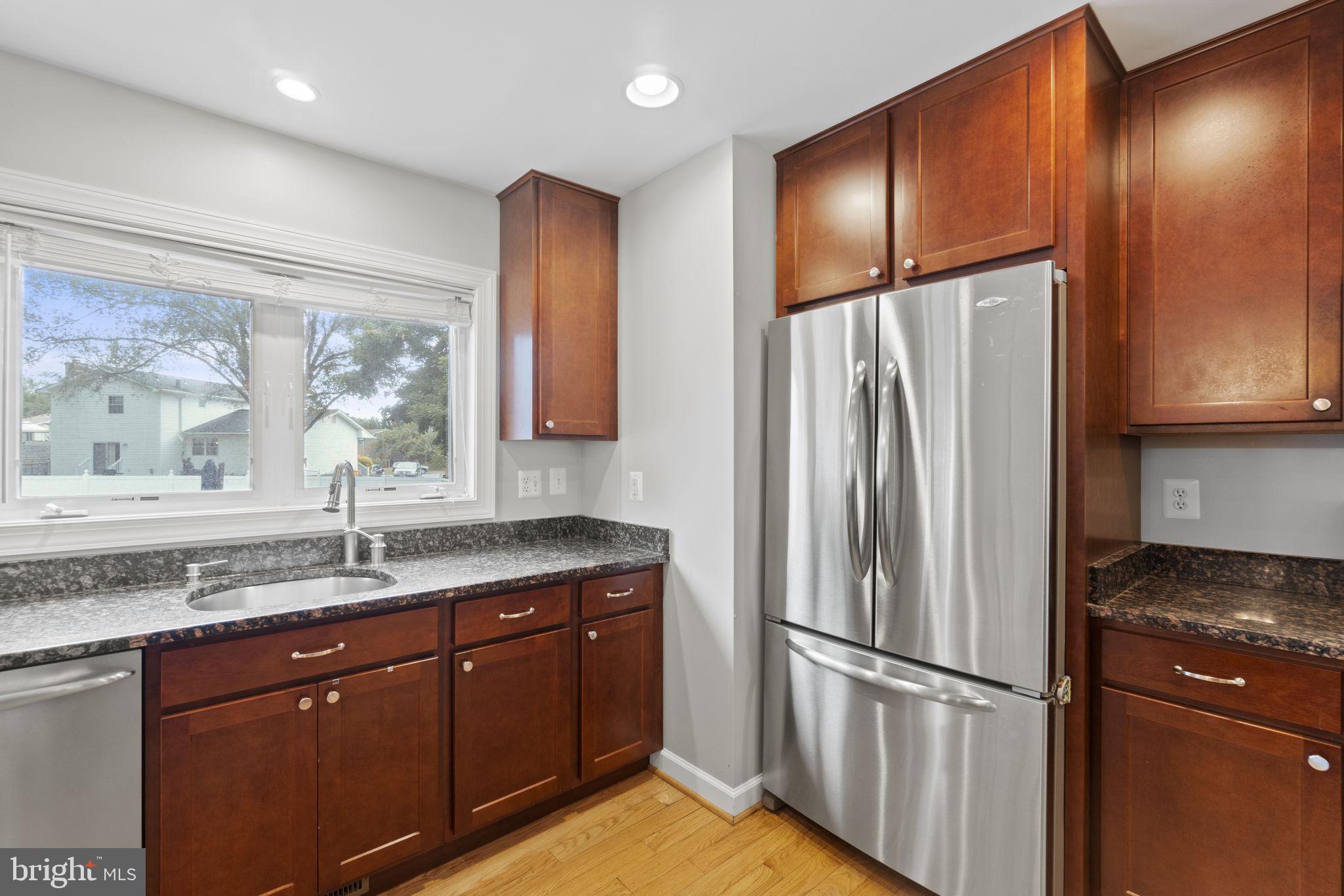 SPRIGGS COVE - Residential