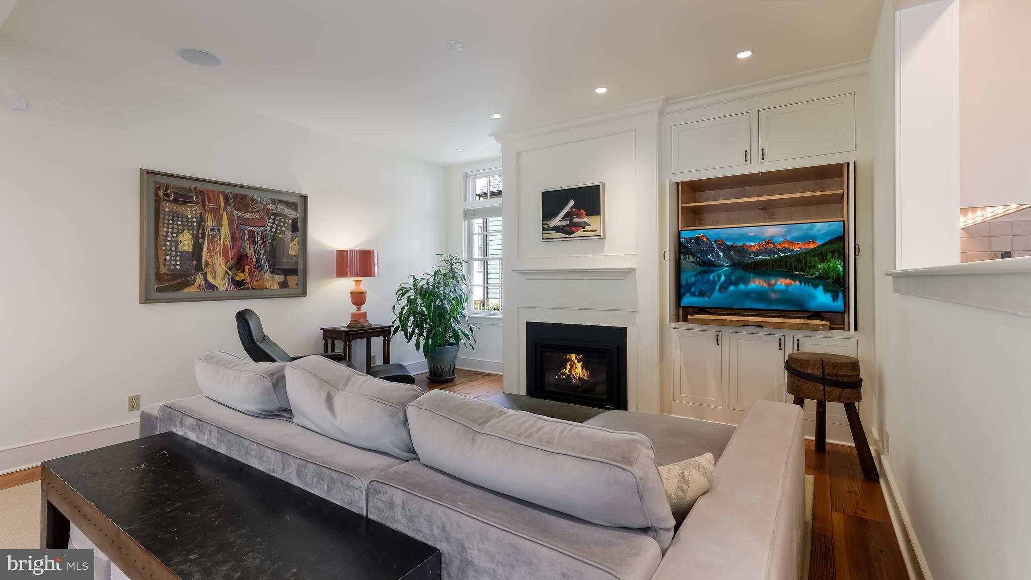 DOYLESTOWN BORO - Residential