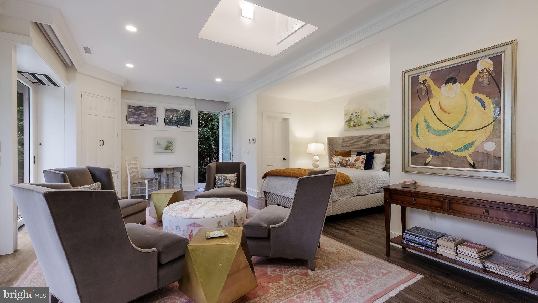 DOYLESTOWN BORO - Residential