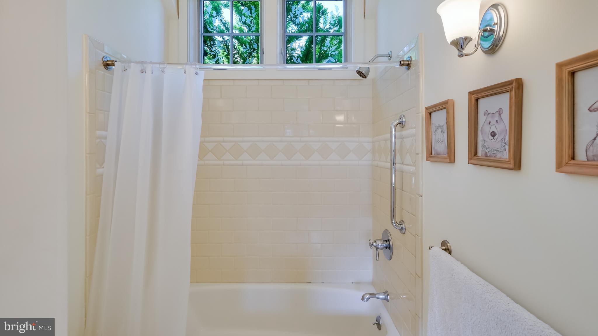 DOYLESTOWN BORO - Residential