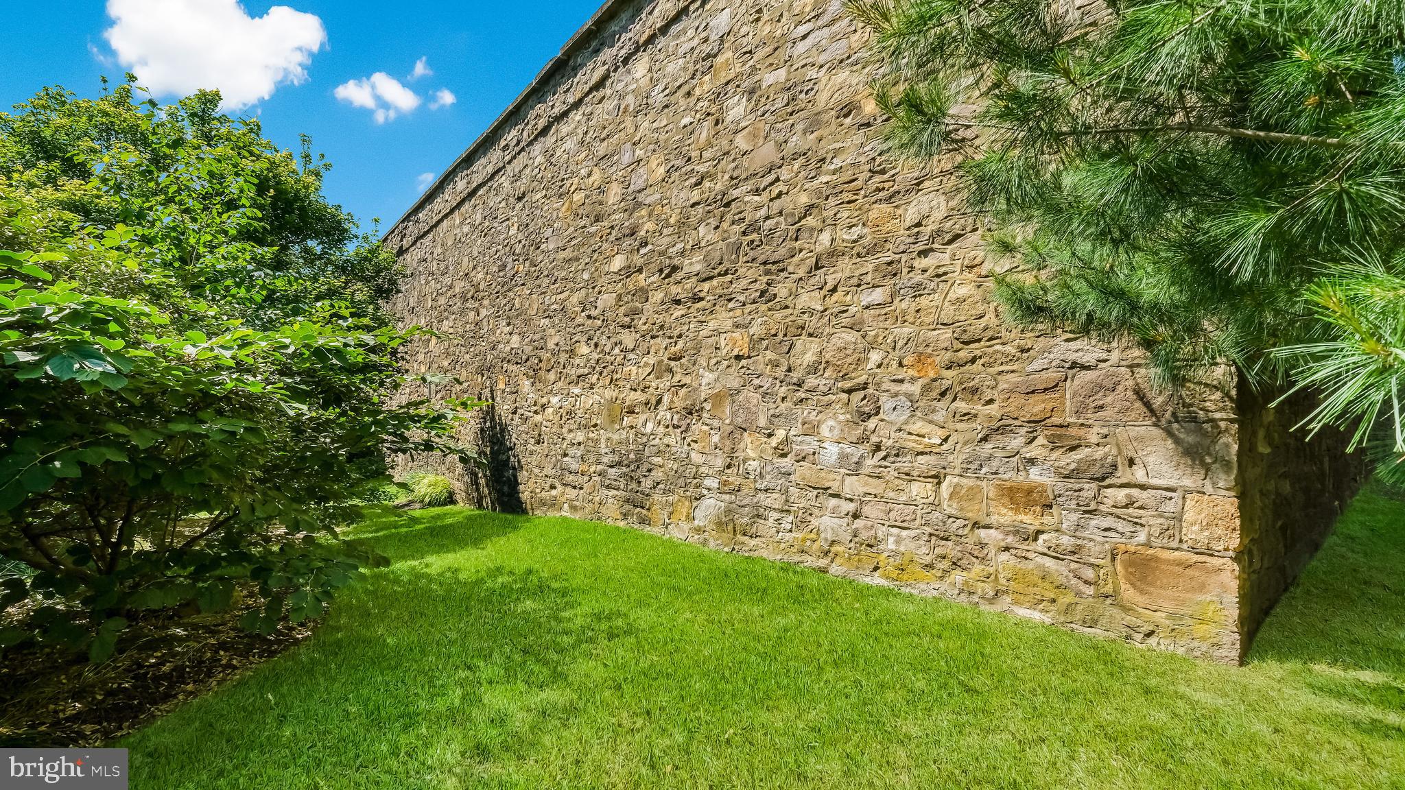 DOYLESTOWN BORO - Residential