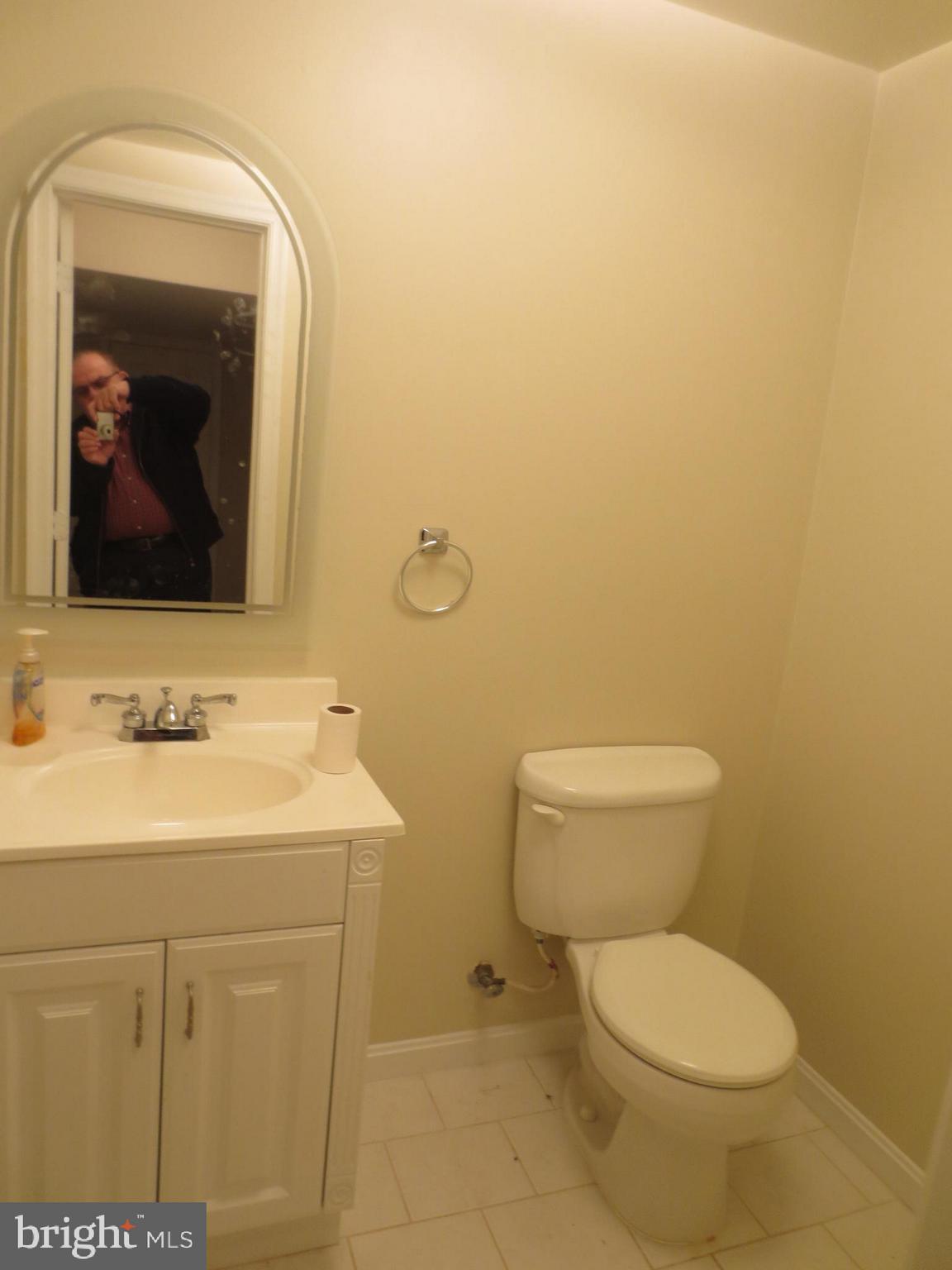 LITTLE ROCKY RUN - Residential Lease