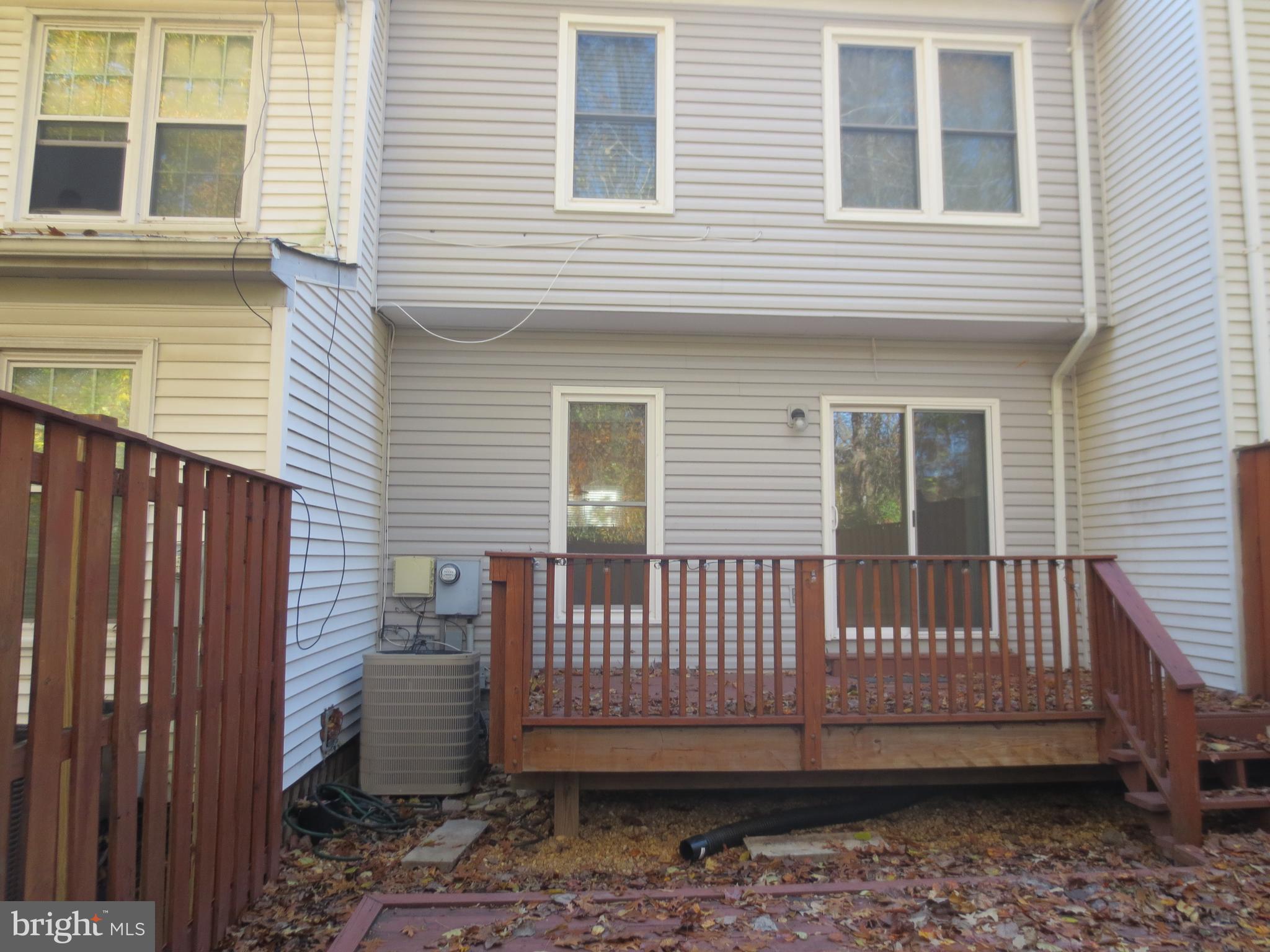 LITTLE ROCKY RUN - Residential Lease