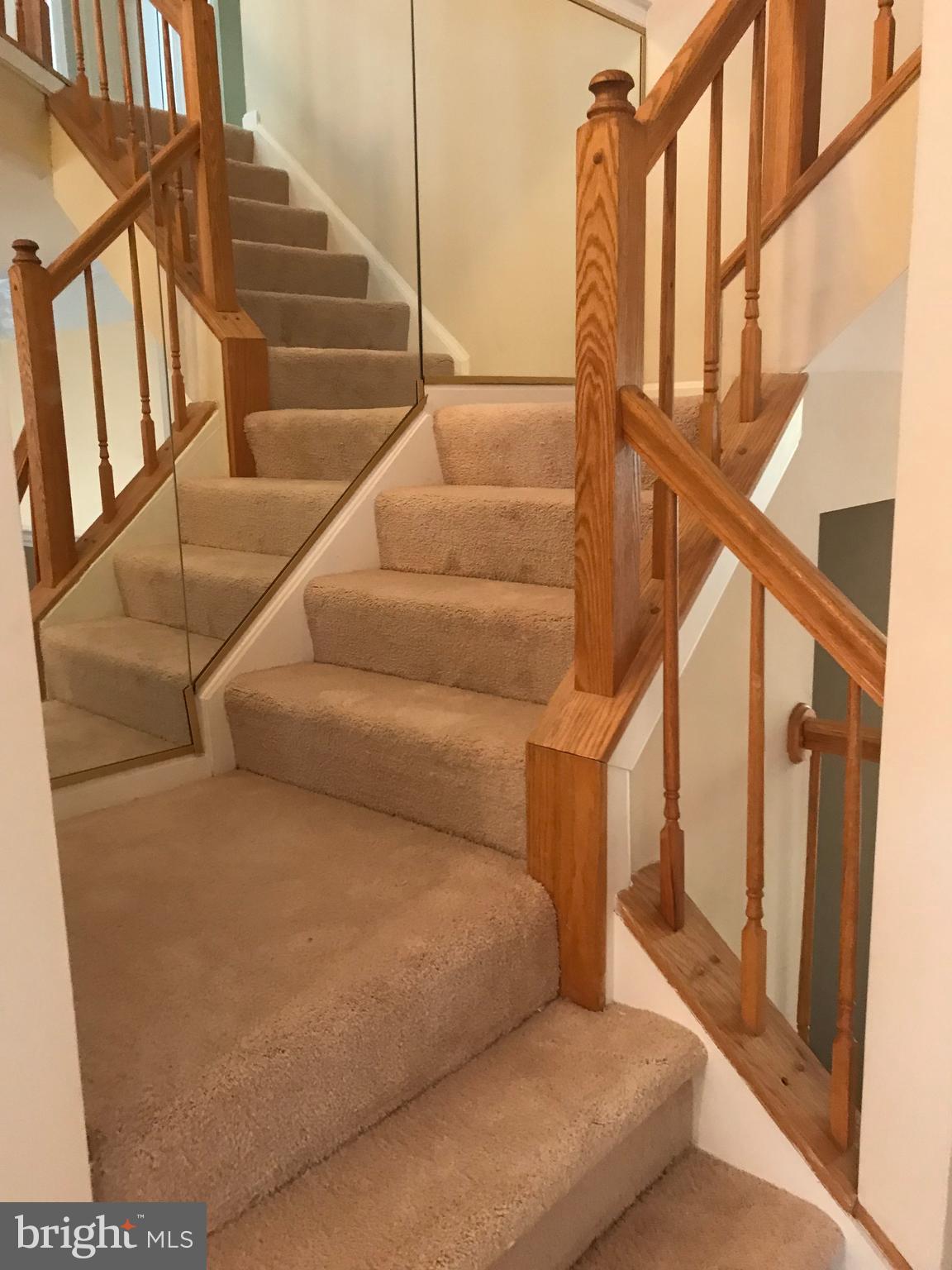 LITTLE ROCKY RUN - Residential Lease