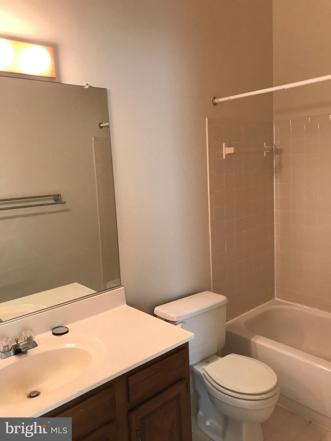 LITTLE ROCKY RUN - Residential Lease