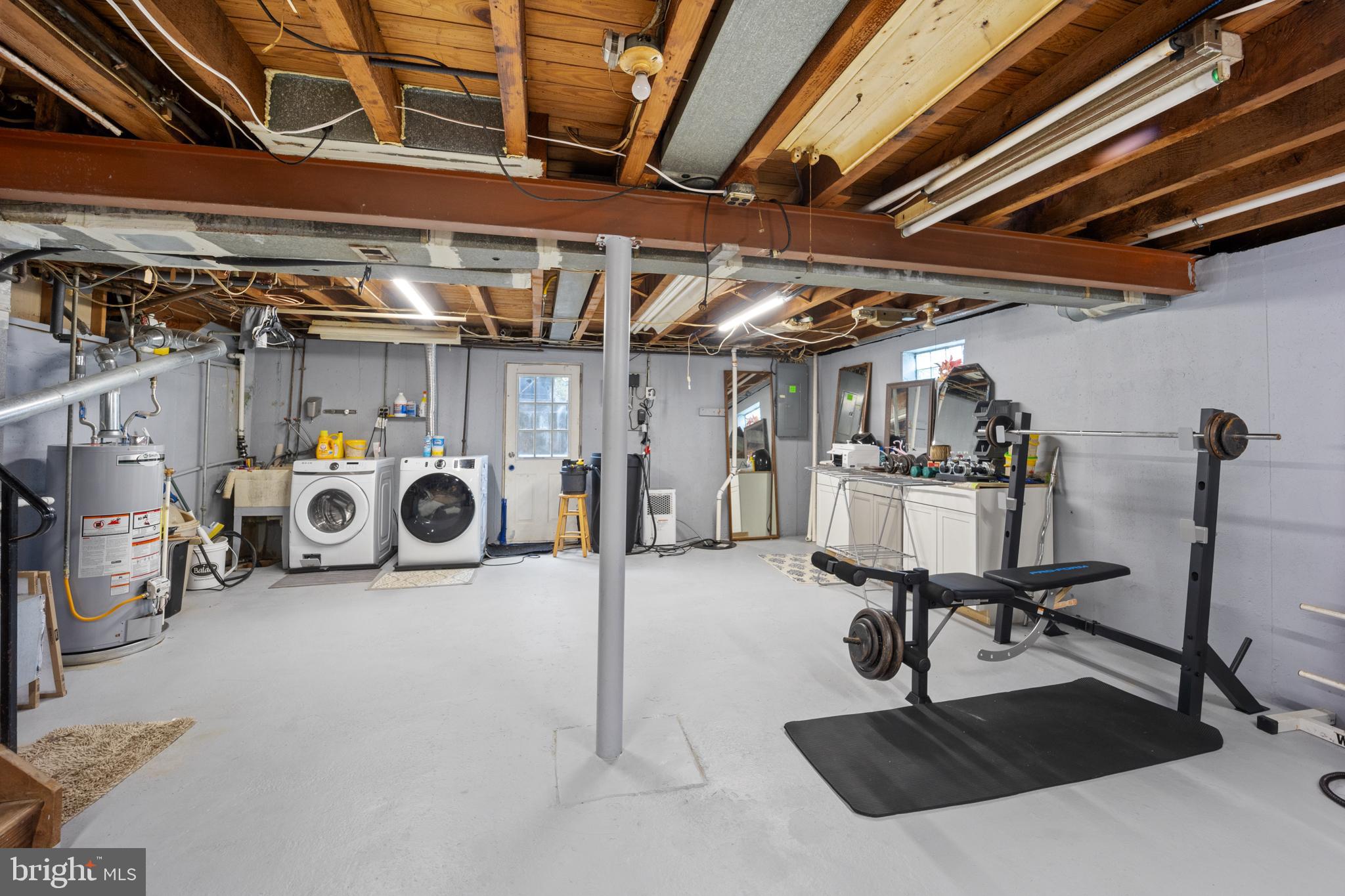 BROOKWOOD ESTS - Residential