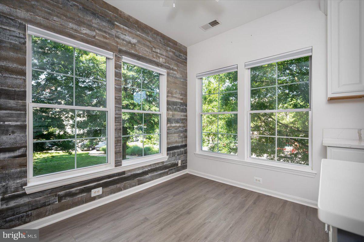 SOLOMONS LANDING - Residential Lease