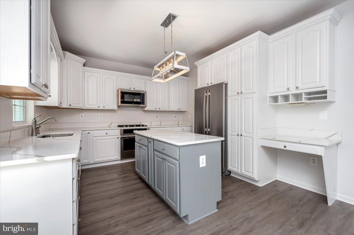 SOLOMONS LANDING - Residential Lease