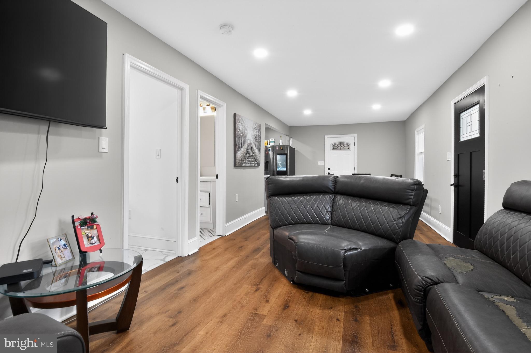 CLARKSBURG OUTSIDE - Residential