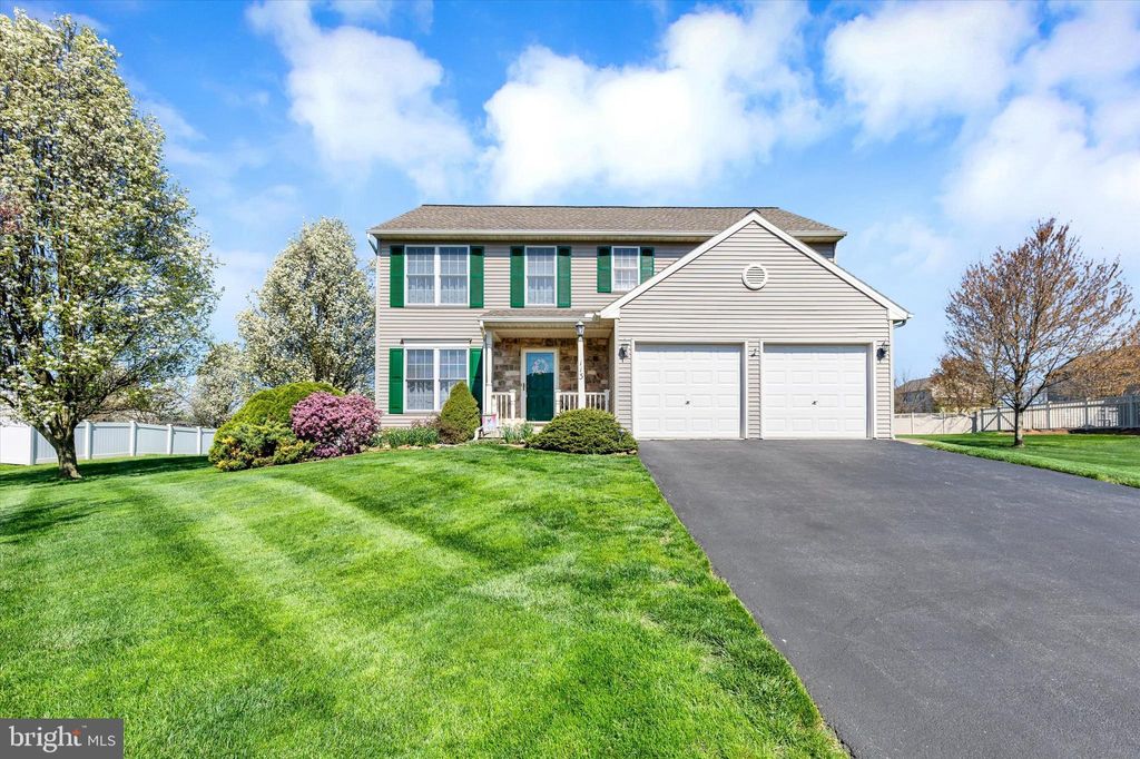 Photo of 113 Hillcrest Road, MARIETTA, PA 17547 (MLS # PALA2085976)