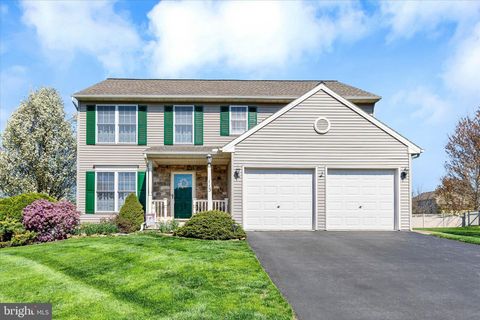 113 HILLCREST ROAD MARIETTA PA 17547