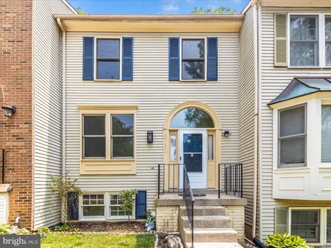 20313 Cedarhurst Way, Germantown, MD MLS: MDMC2194708