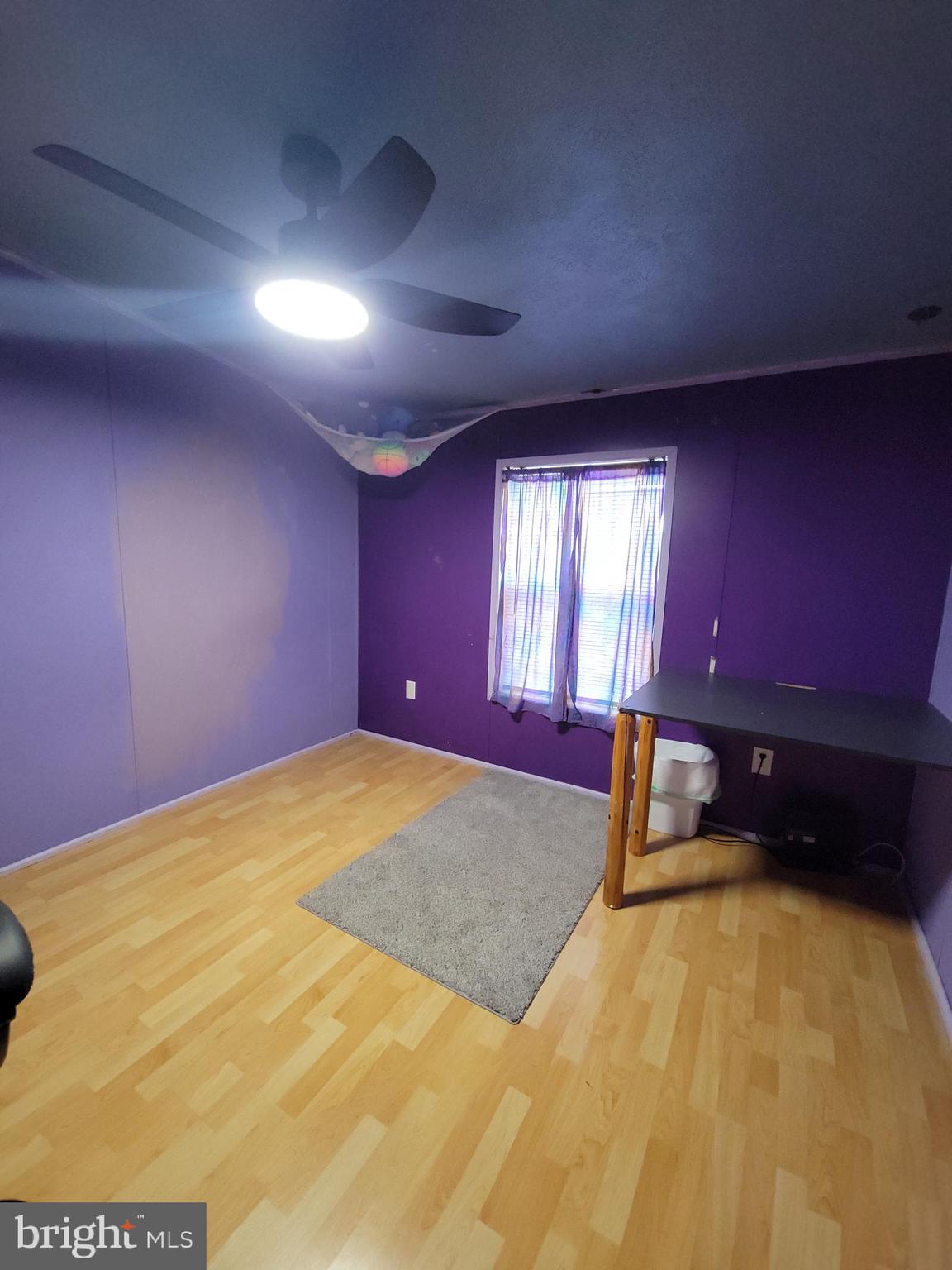 OAK KNOLL ESTATES - Residential