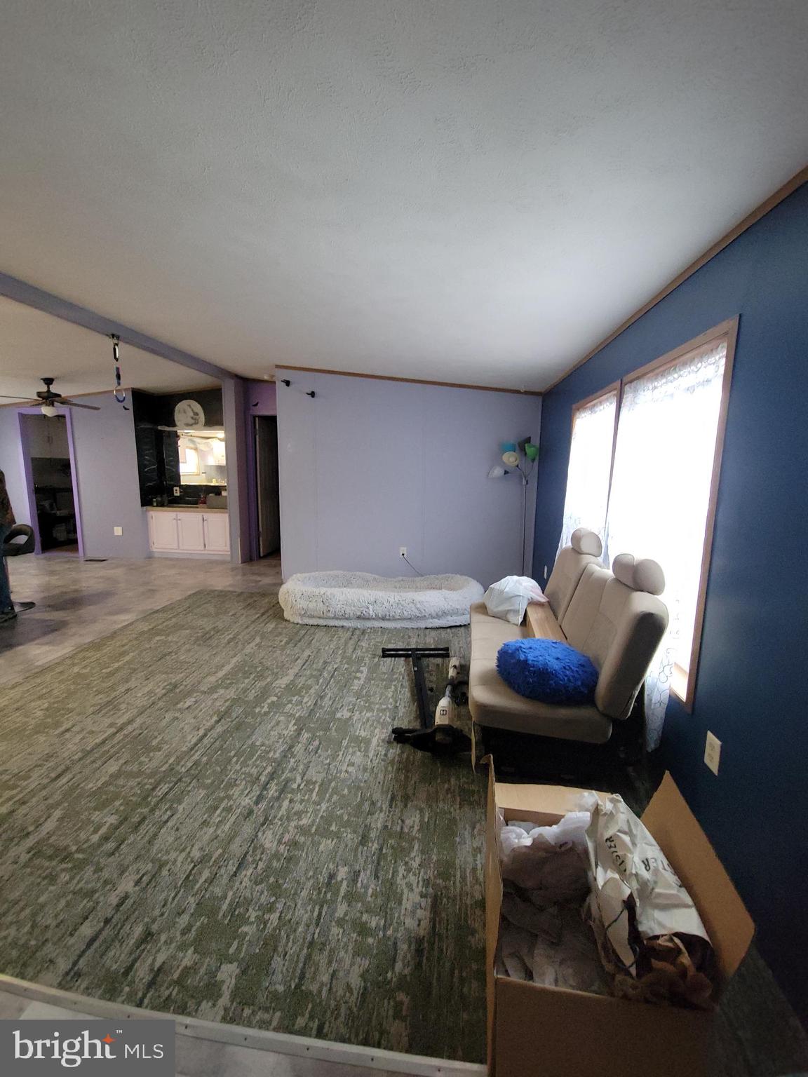 OAK KNOLL ESTATES - Residential