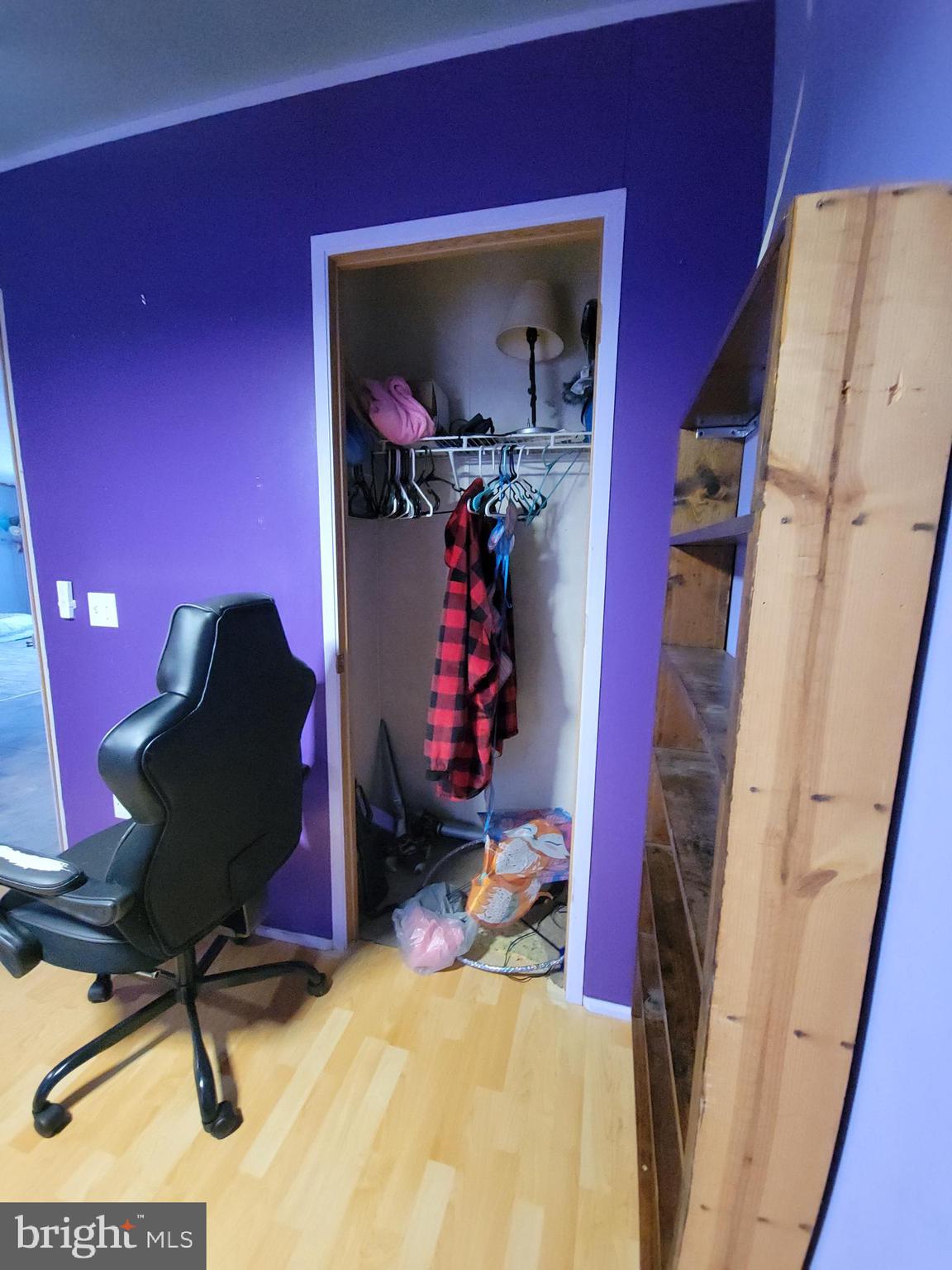 OAK KNOLL ESTATES - Residential