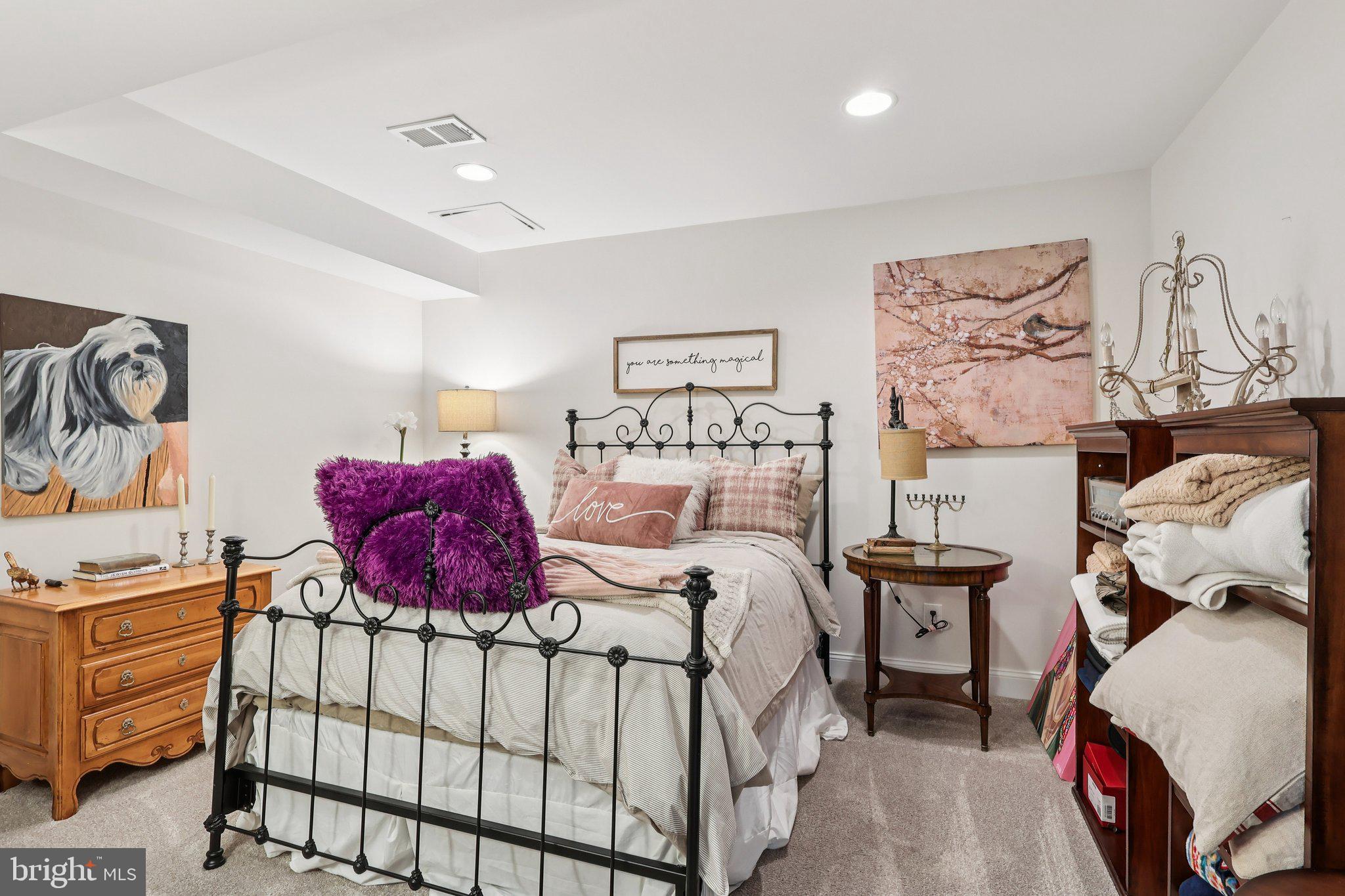 BROOKSHIRE - Residential