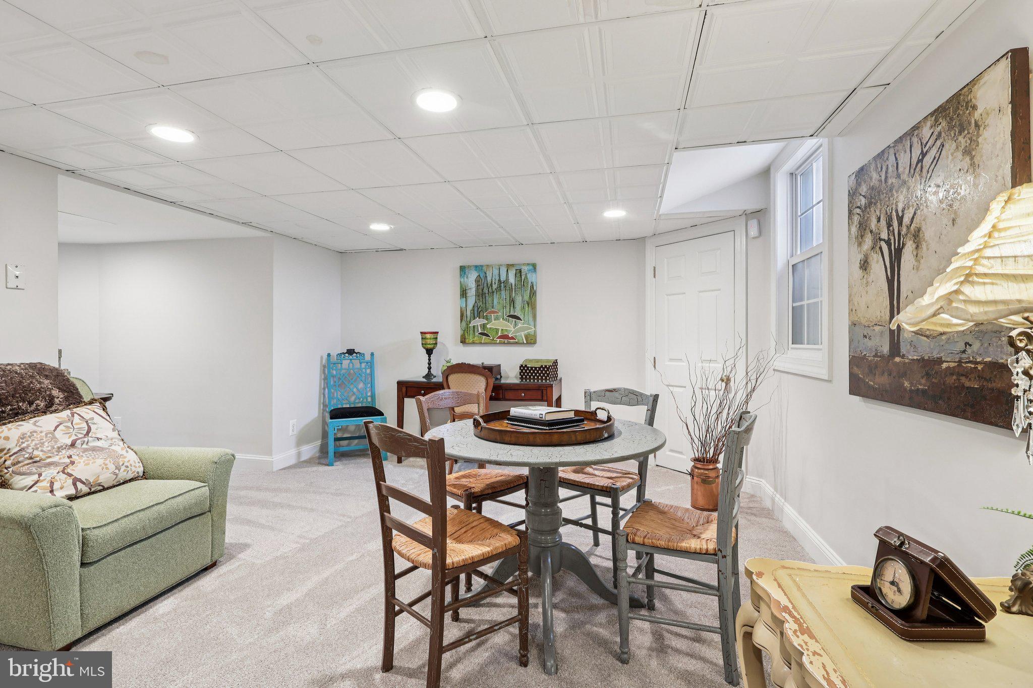 BROOKSHIRE - Residential