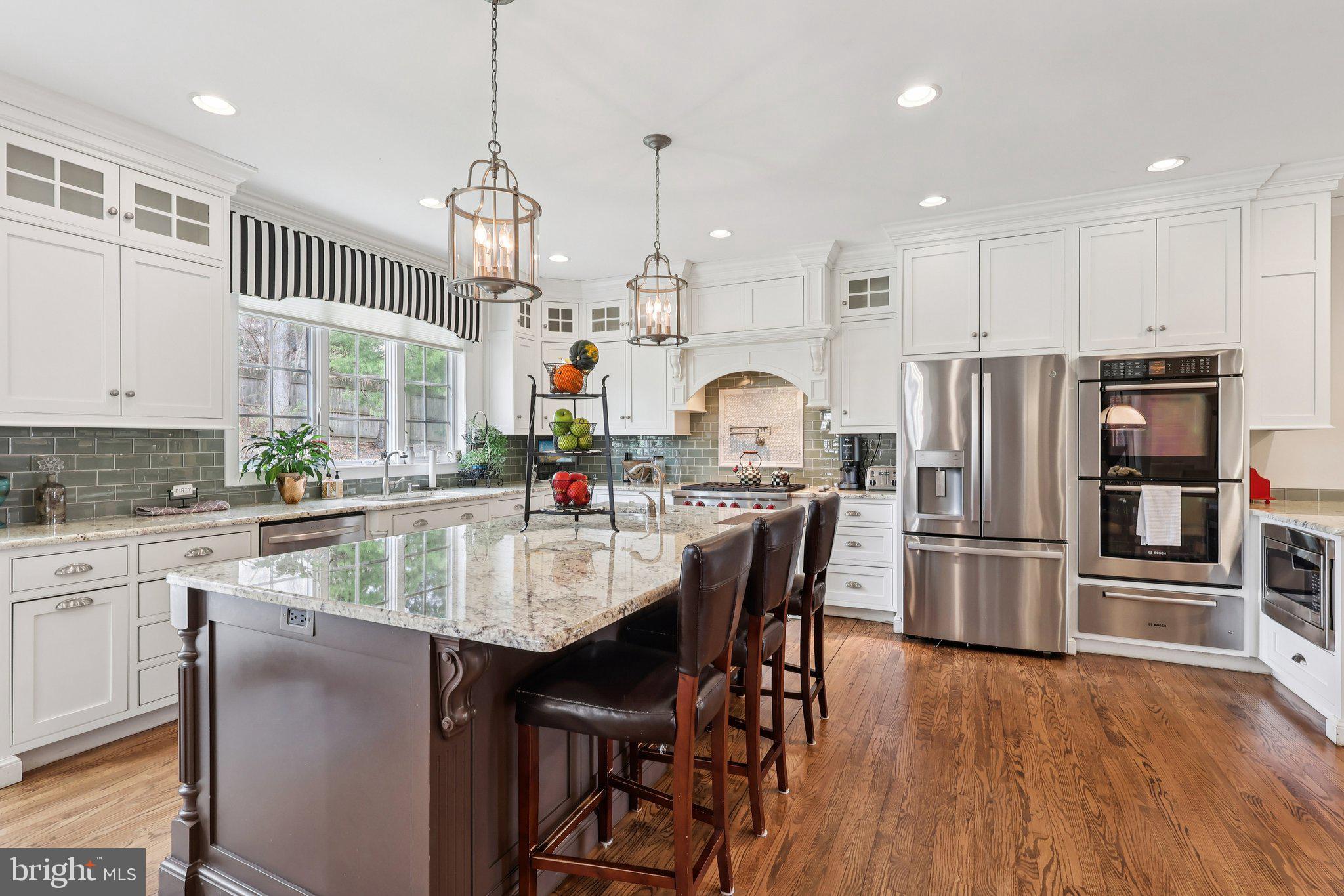 BROOKSHIRE - Residential