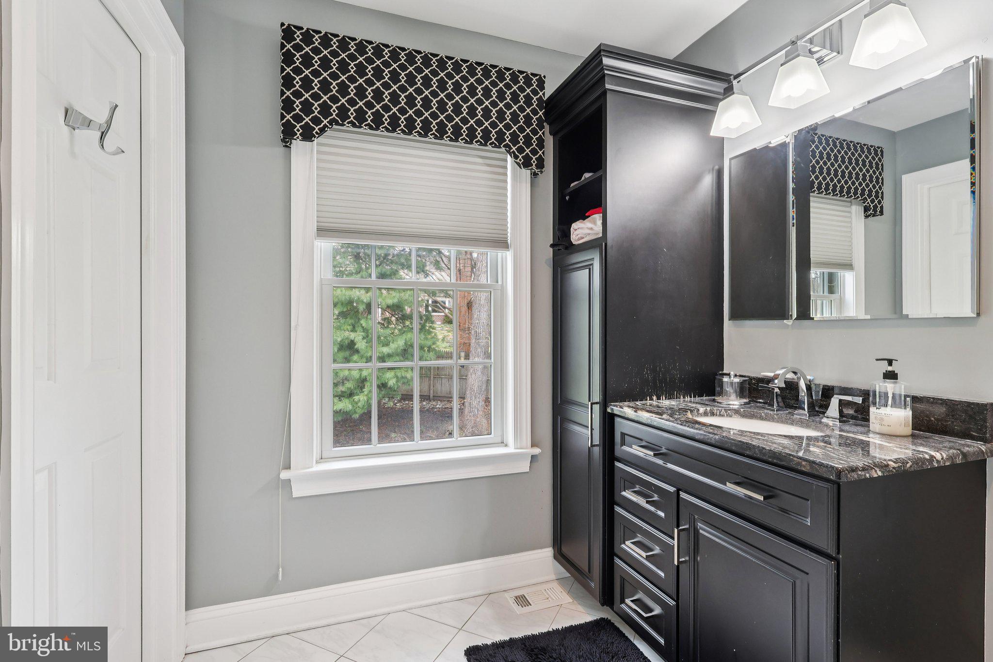 BROOKSHIRE - Residential