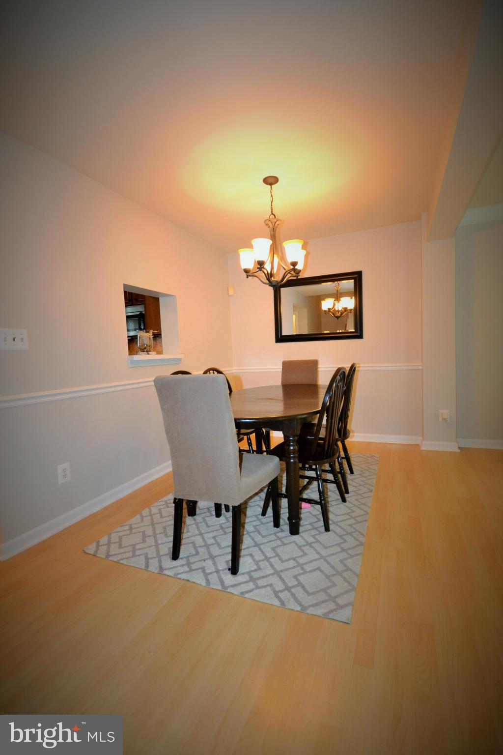 MAPLE POINTE - Residential