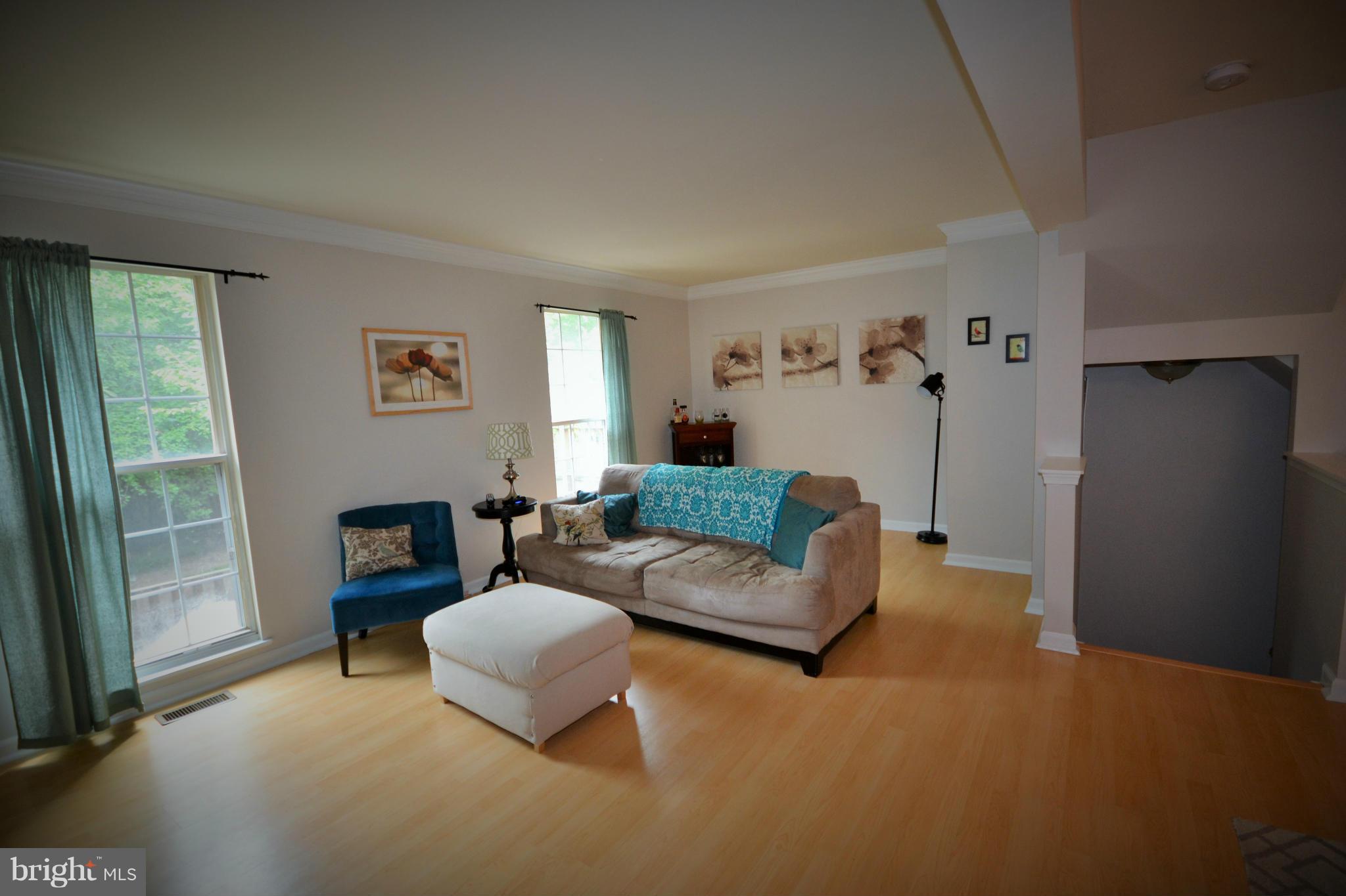 MAPLE POINTE - Residential