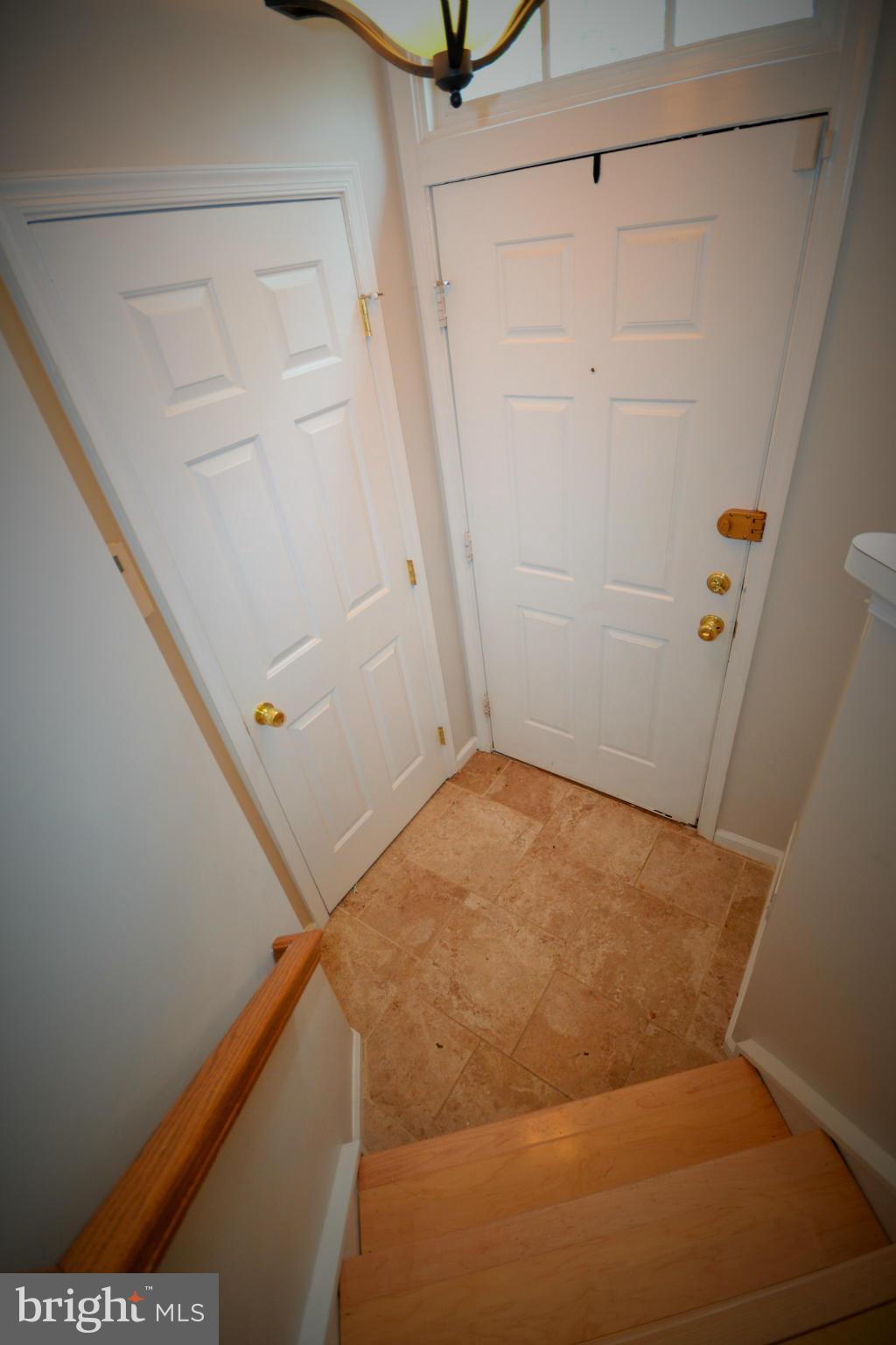 MAPLE POINTE - Residential