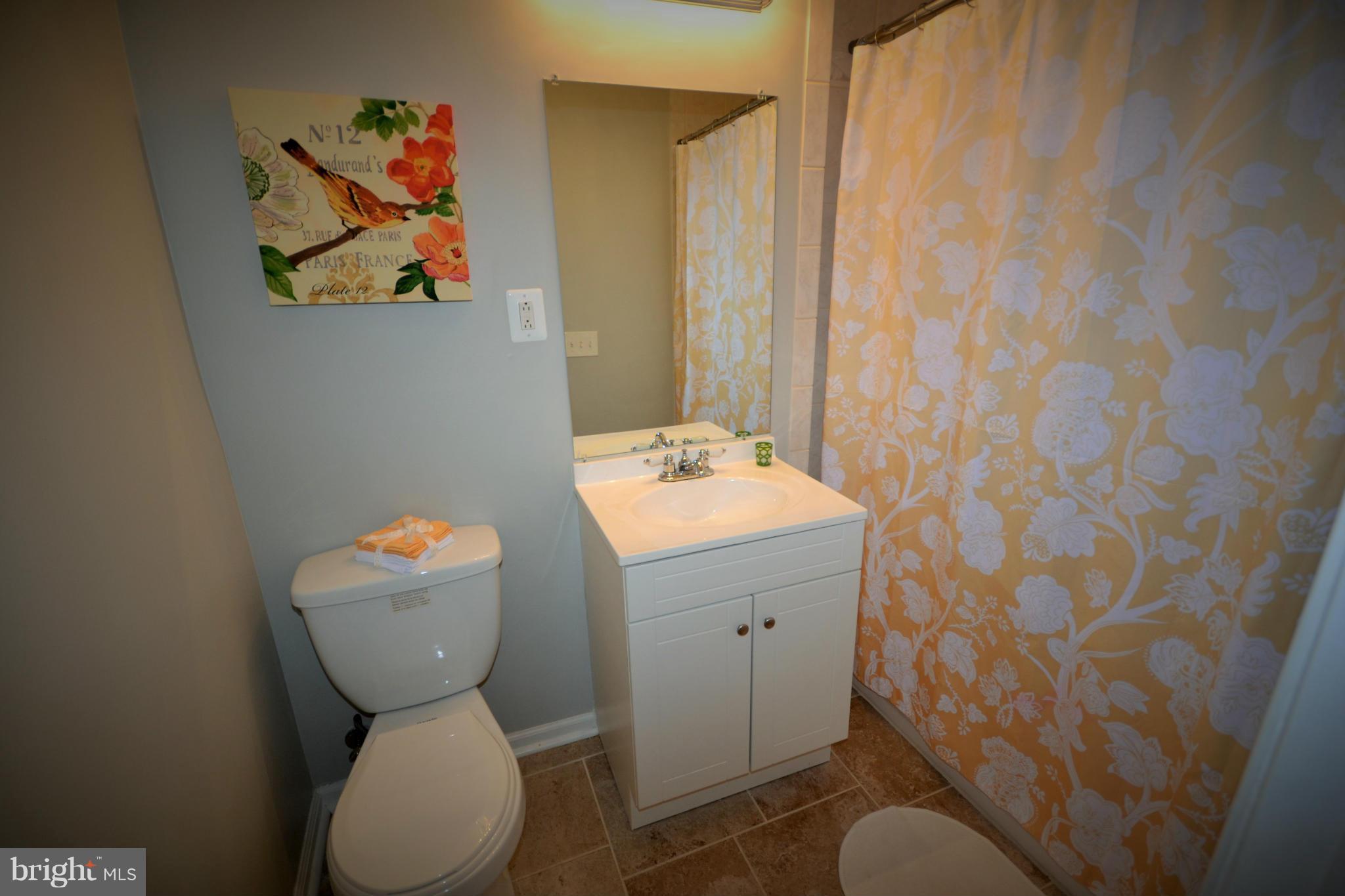 MAPLE POINTE - Residential