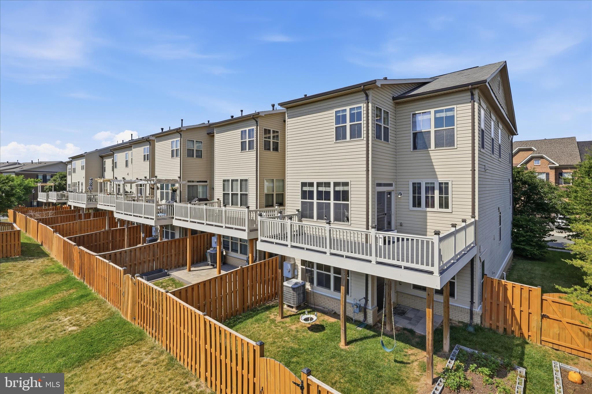 BRAMBLETON - Residential