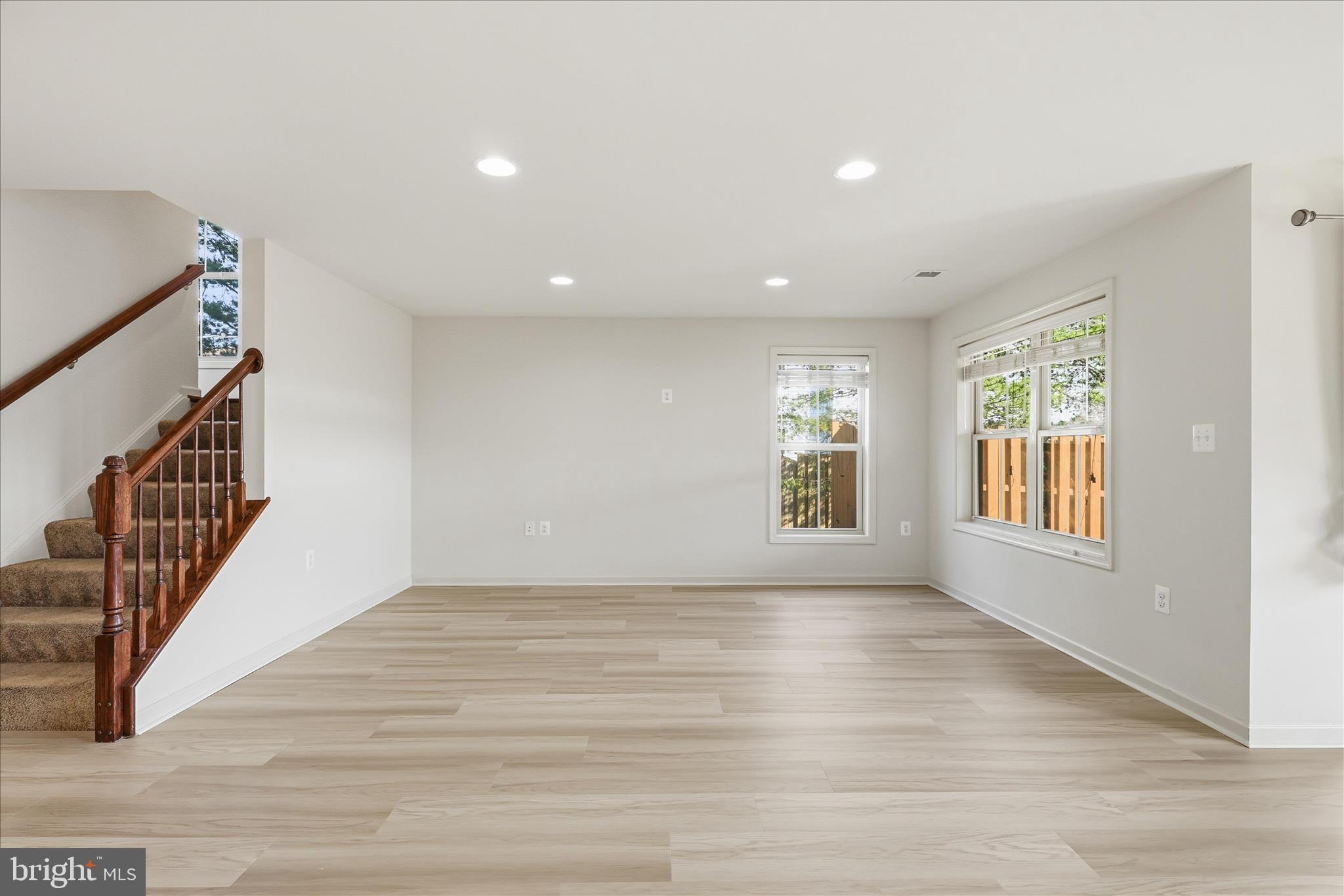 BRAMBLETON - Residential