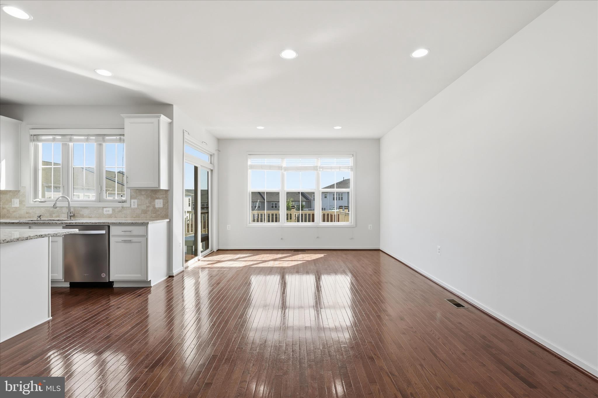 BRAMBLETON - Residential