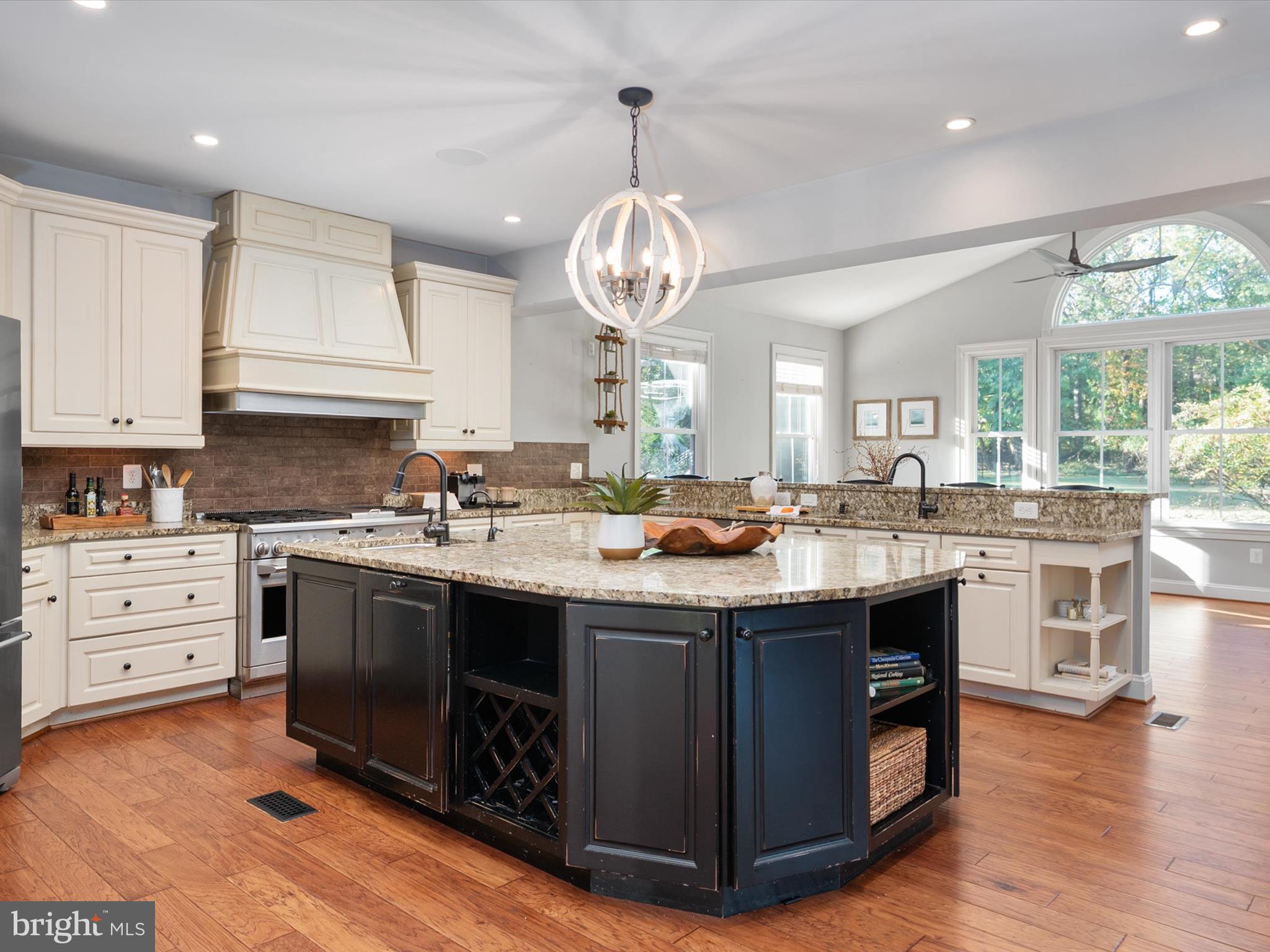 SHORE ACRES - Residential