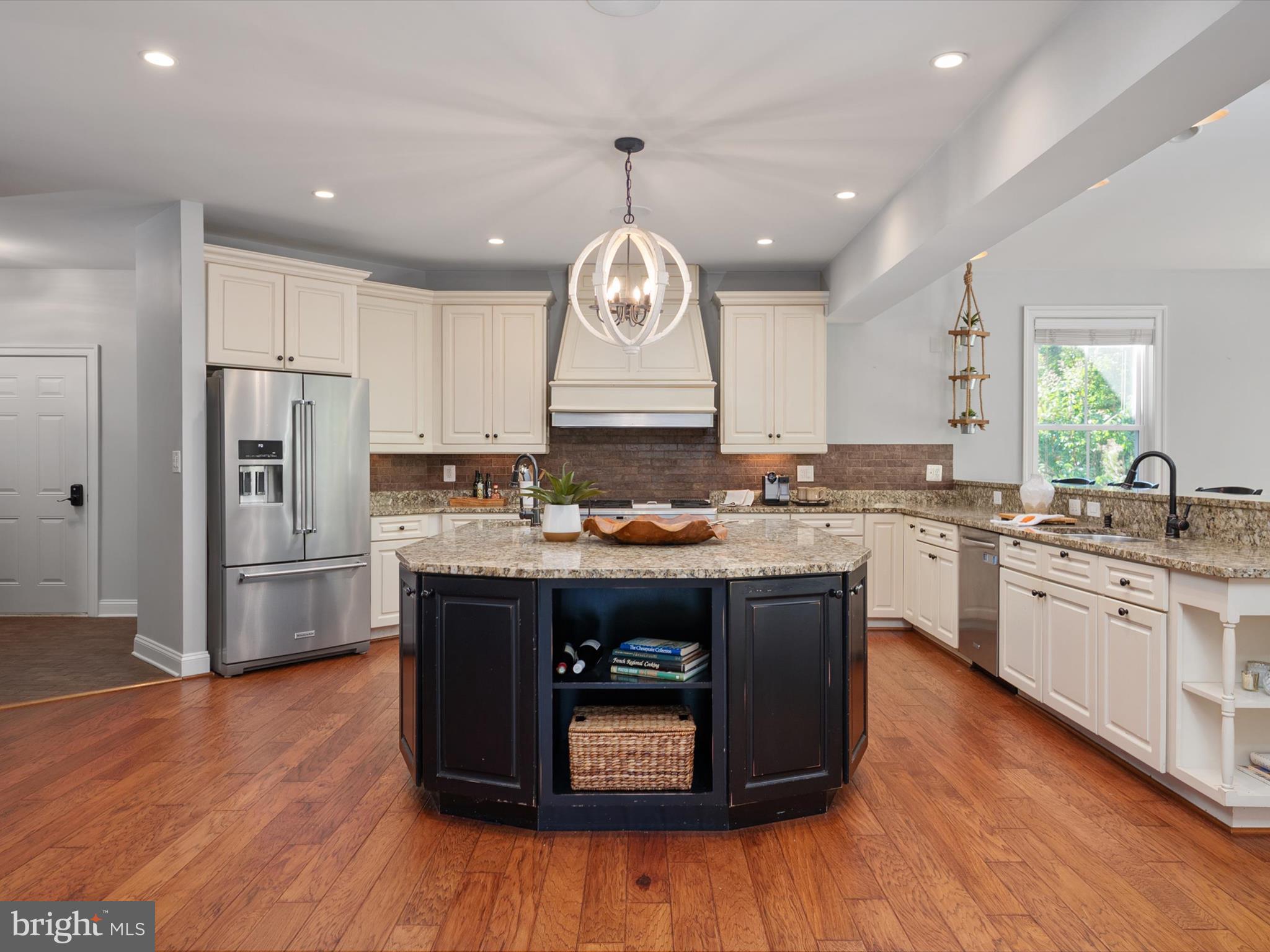 SHORE ACRES - Residential