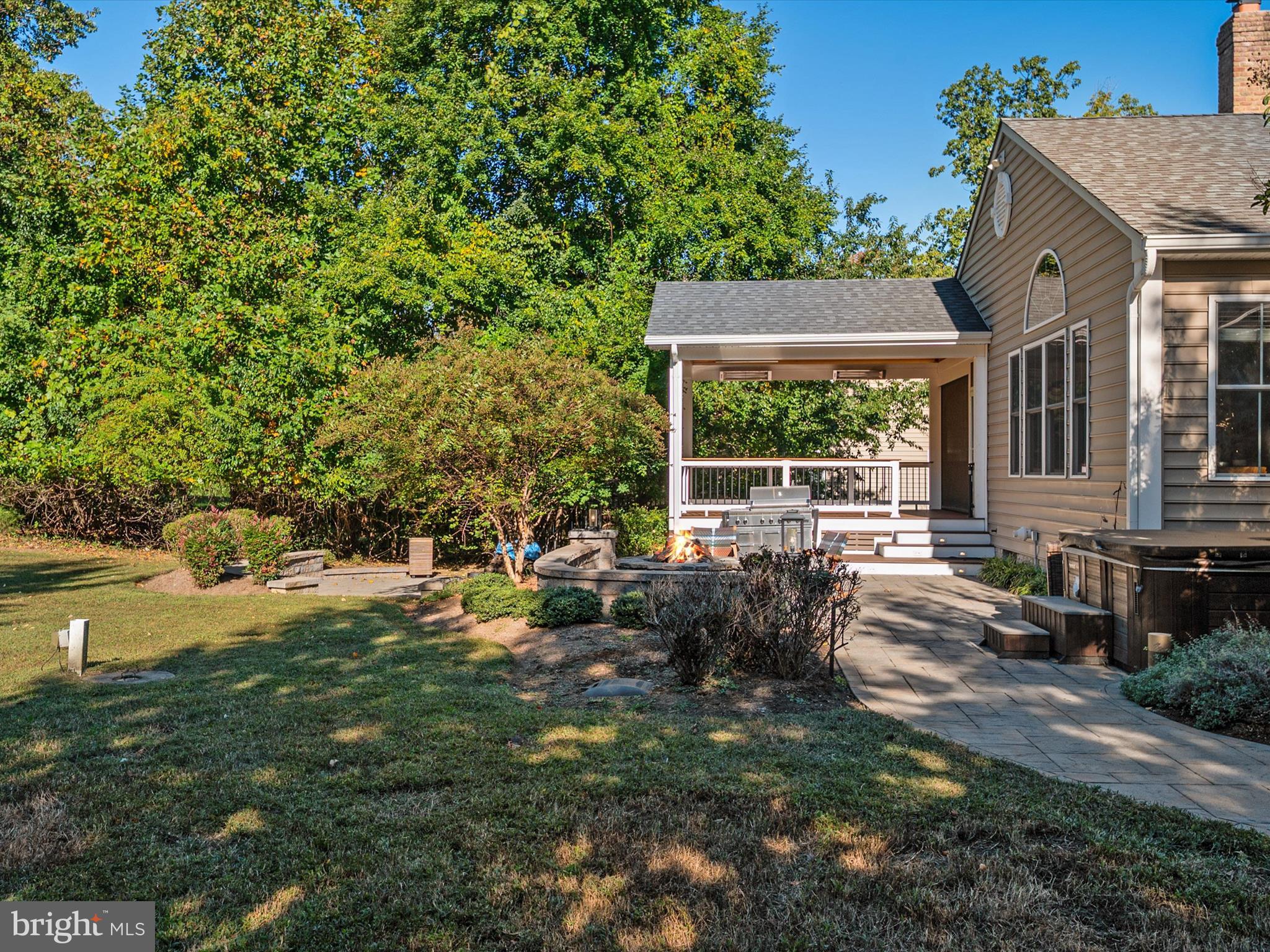 SHORE ACRES - Residential