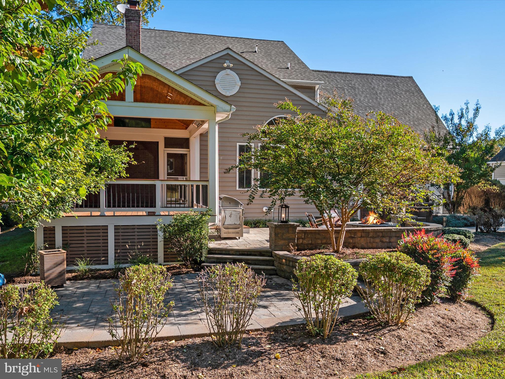 SHORE ACRES - Residential