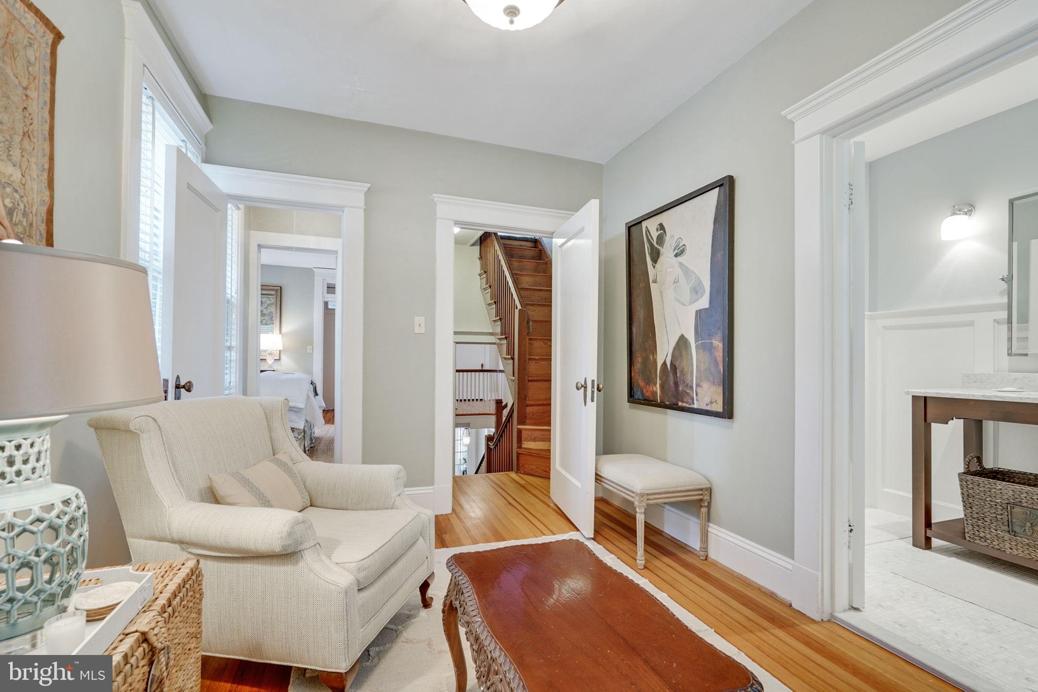 SHIRLEY WOODS - Residential