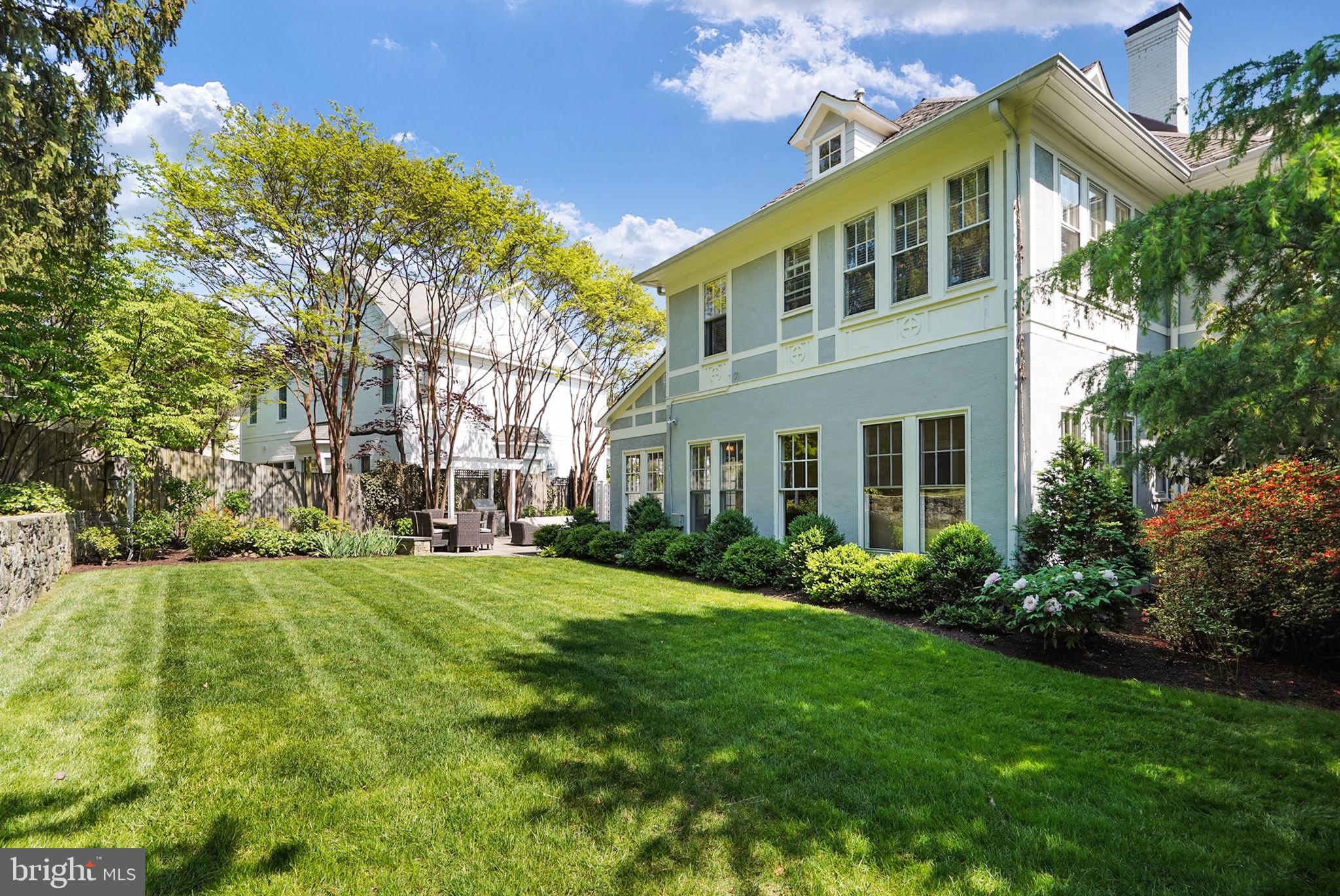 SHIRLEY WOODS - Residential