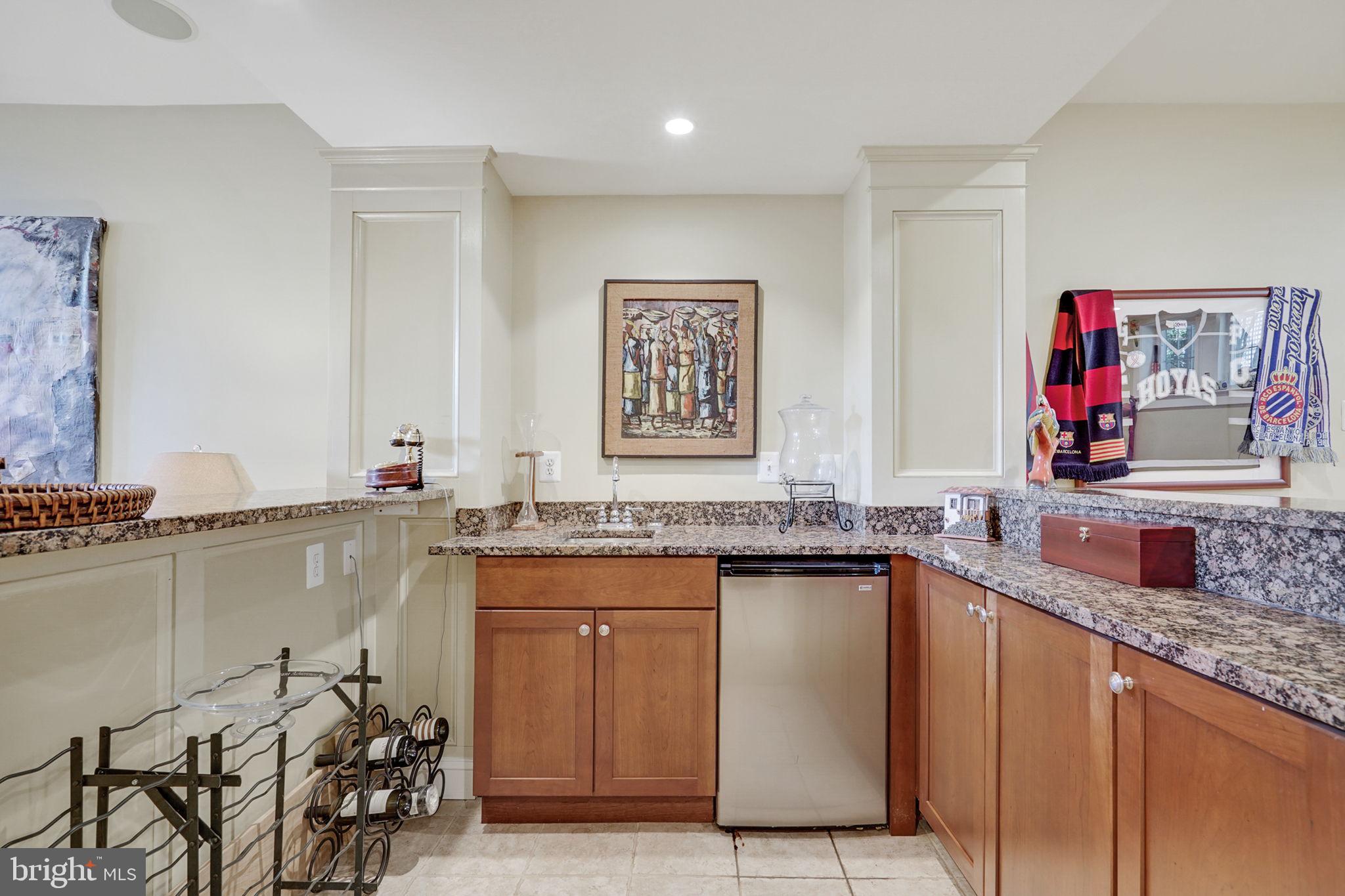 SHIRLEY WOODS - Residential