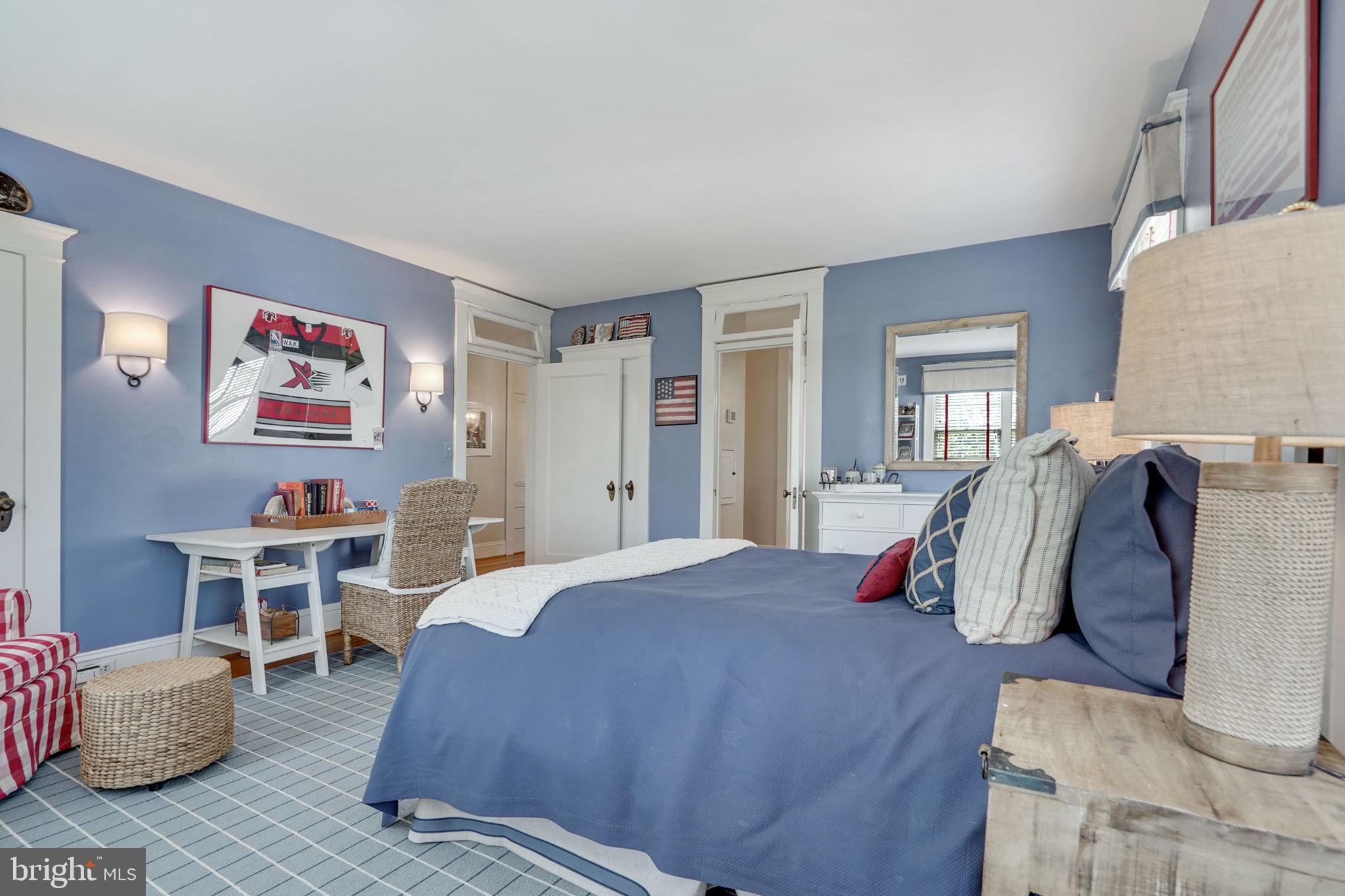 SHIRLEY WOODS - Residential