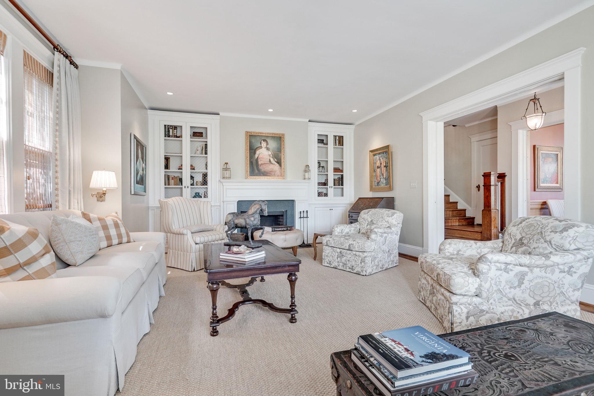 SHIRLEY WOODS - Residential