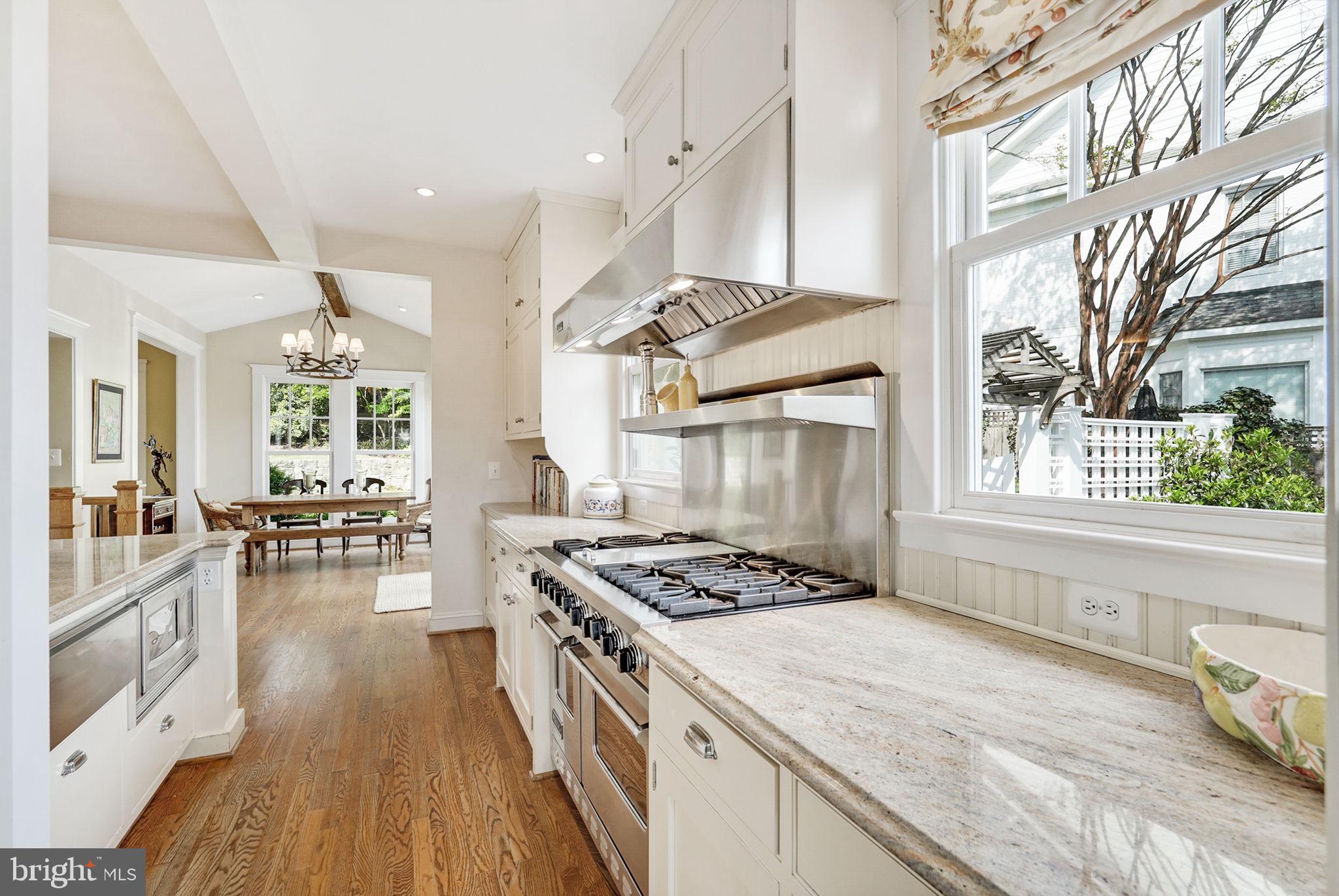 SHIRLEY WOODS - Residential