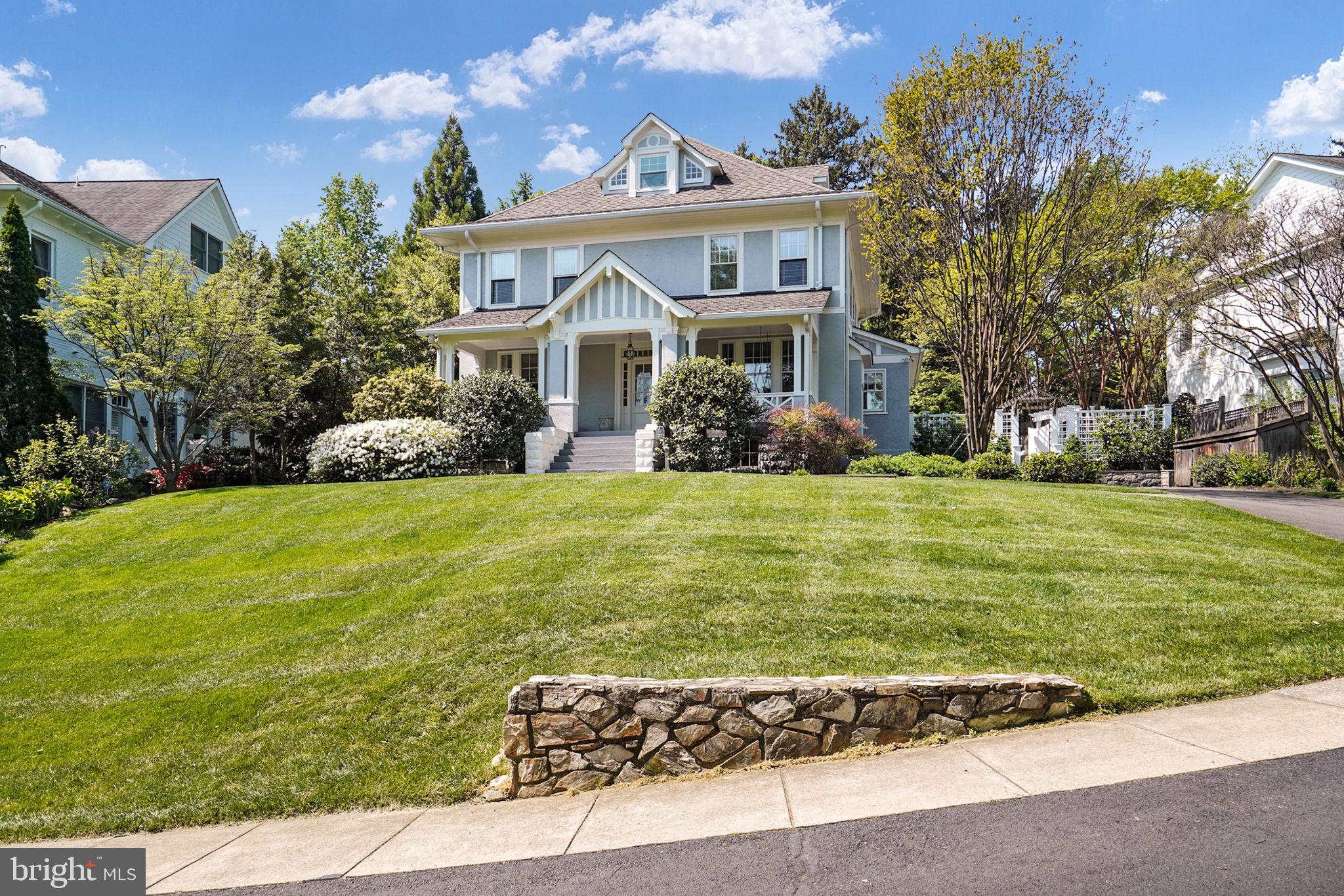 SHIRLEY WOODS - Residential