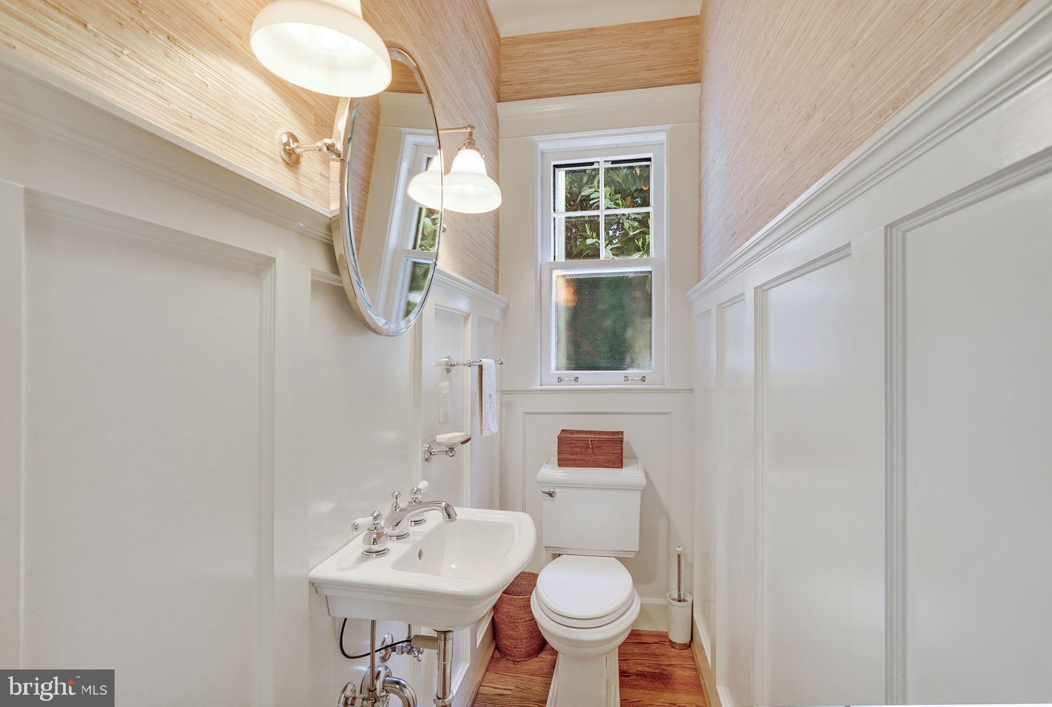 SHIRLEY WOODS - Residential